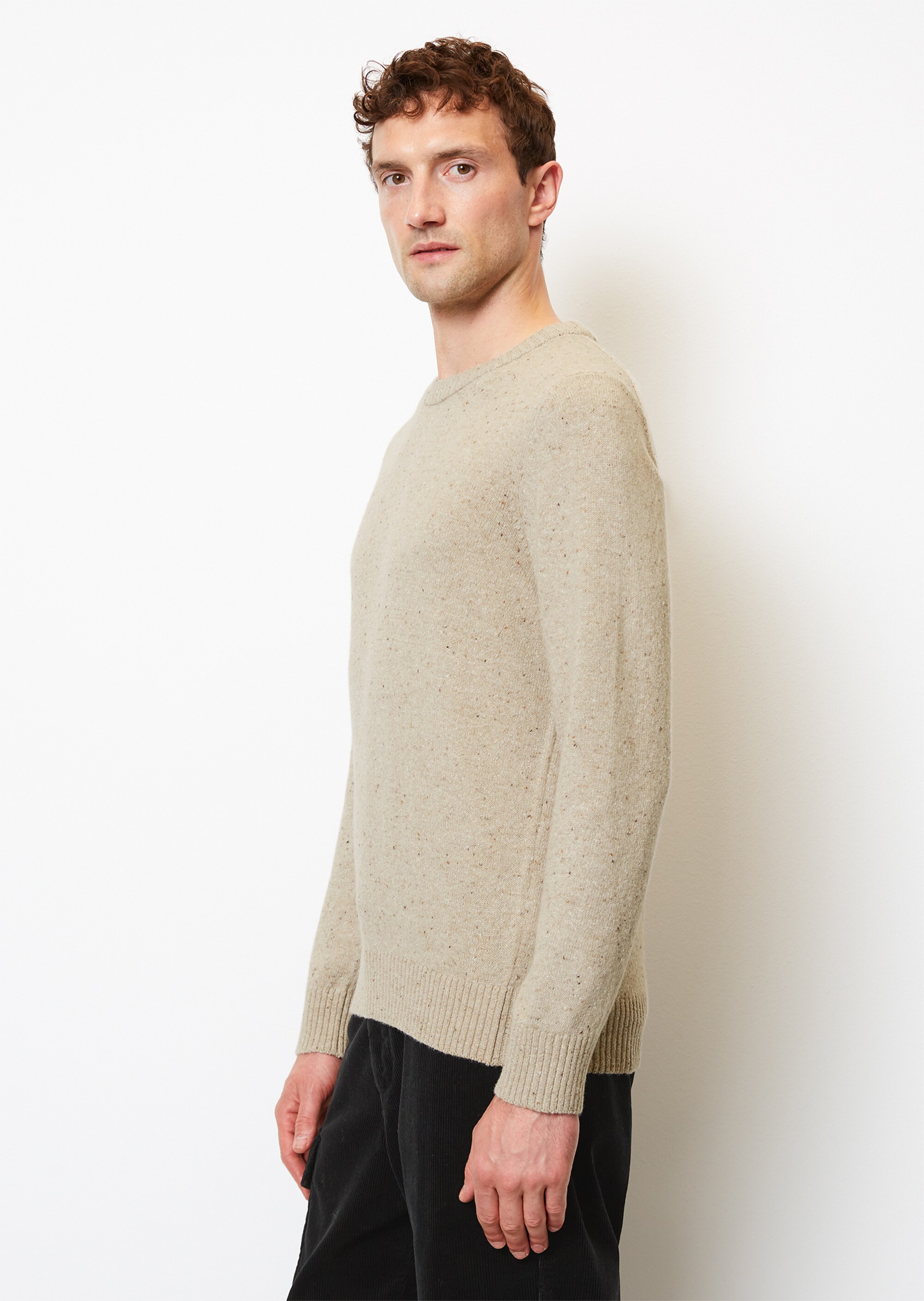 Pullover regular aus gesprenkeltem Tweedgarn