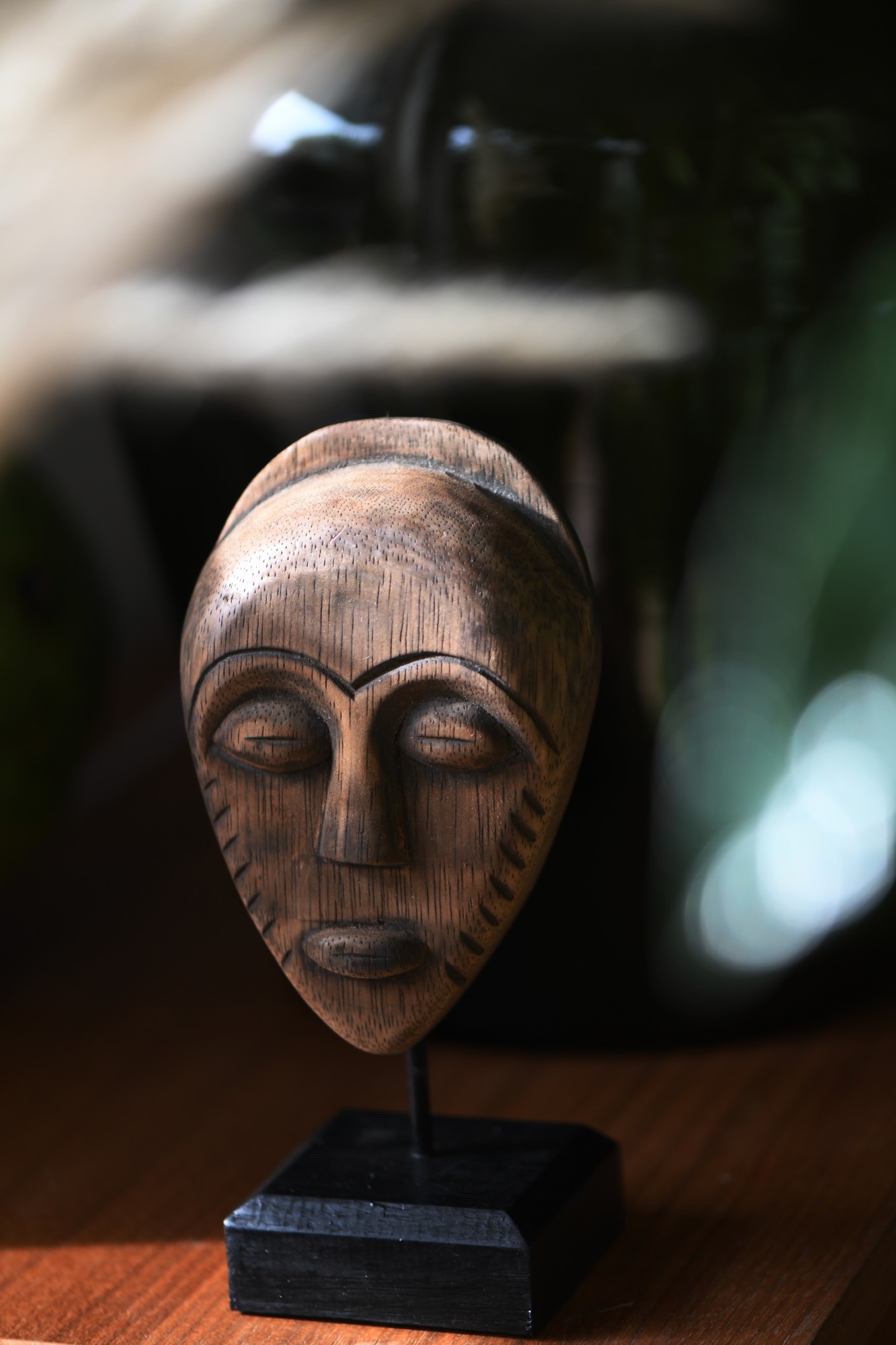 Maske 'African Man' auf Ständer, H 10 cm, B 7 cm, T 2 cm von fischer's lagerhaus