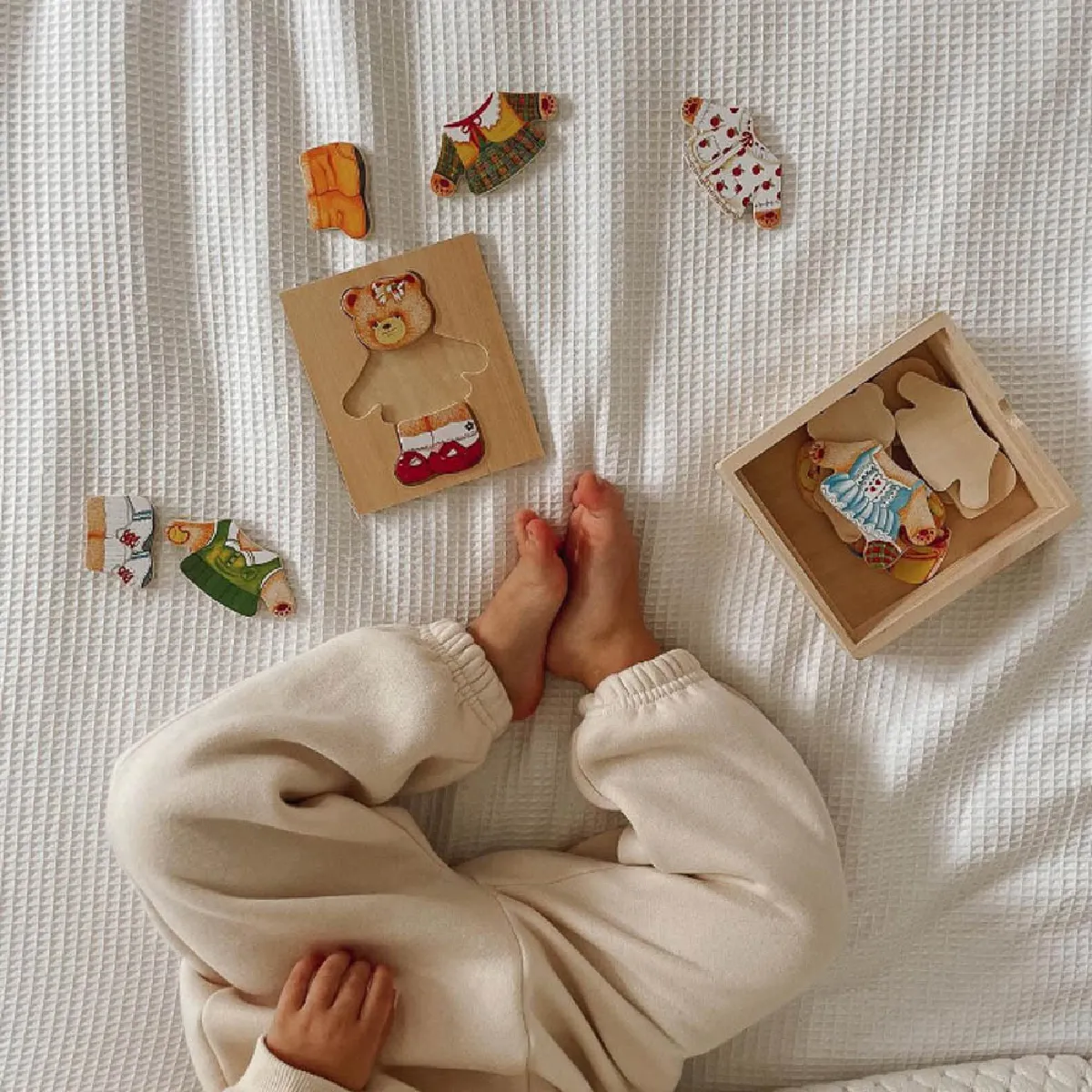 Bigjigs Toys Habillage en Bois Mme Ours