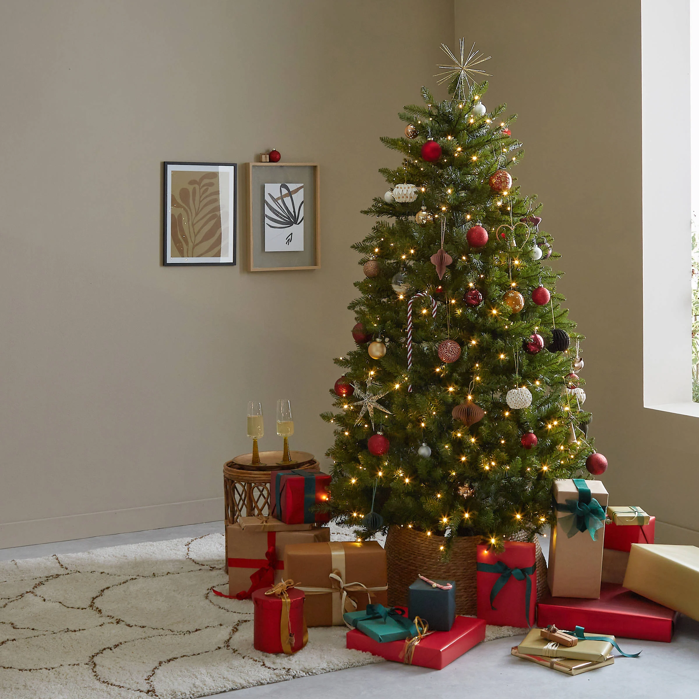 Nova Belle verlichte kerstboom Nordmann (h155 x Ø92 cm)