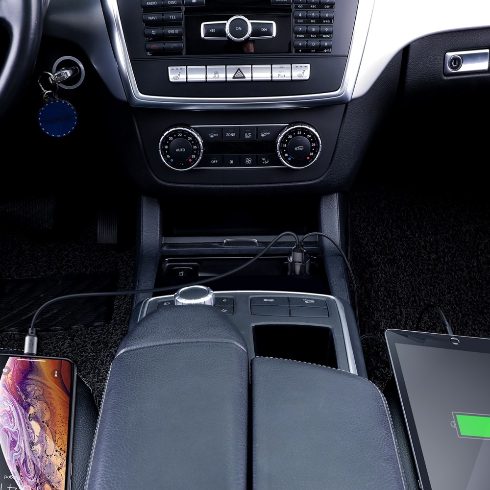 45W (6A) Universal USB Auto KFZ Ladegerät mit Digital Display   Quick Charge 3.0 - Schwarz