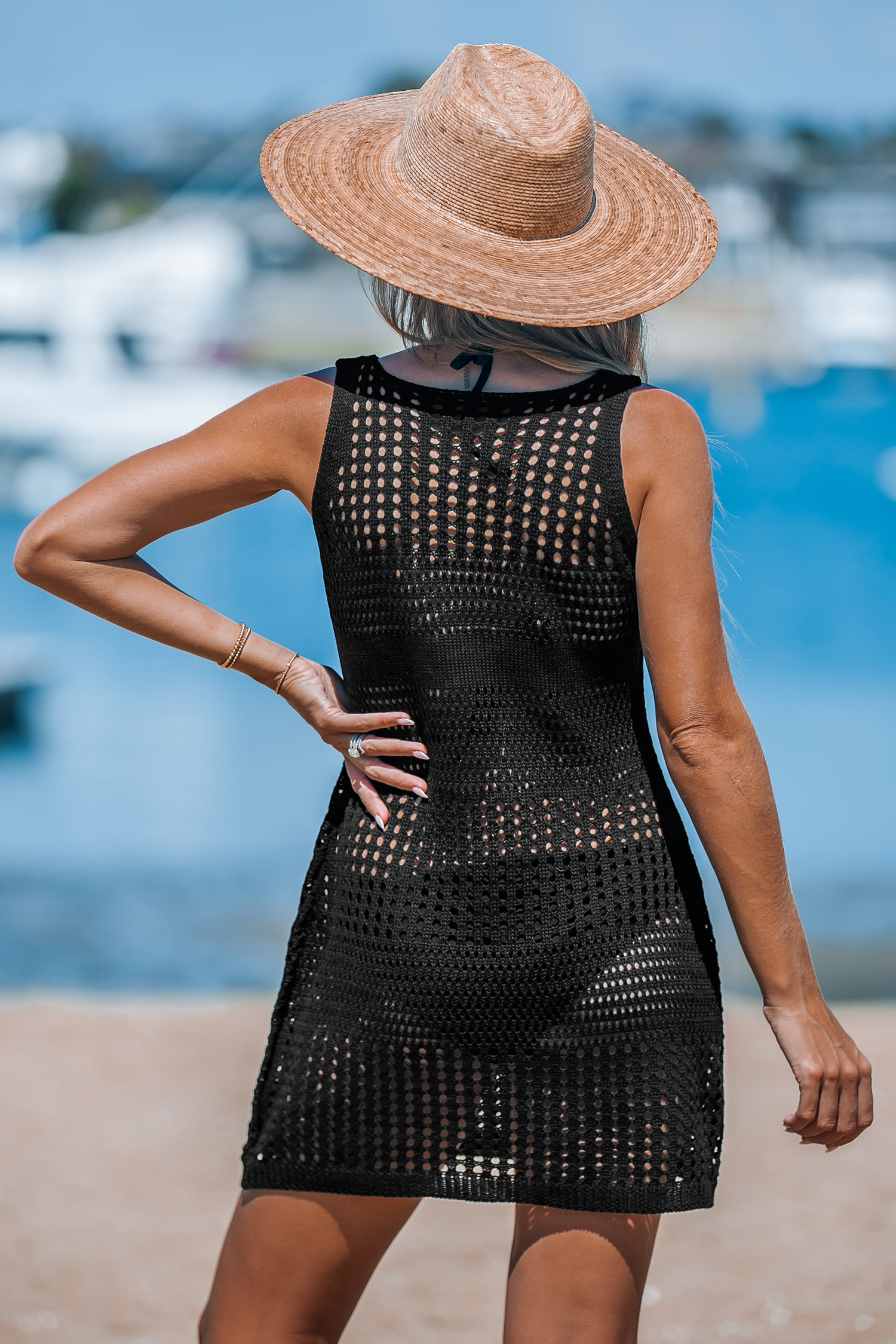Robe cover up mini sans manches en tricot découpée noire