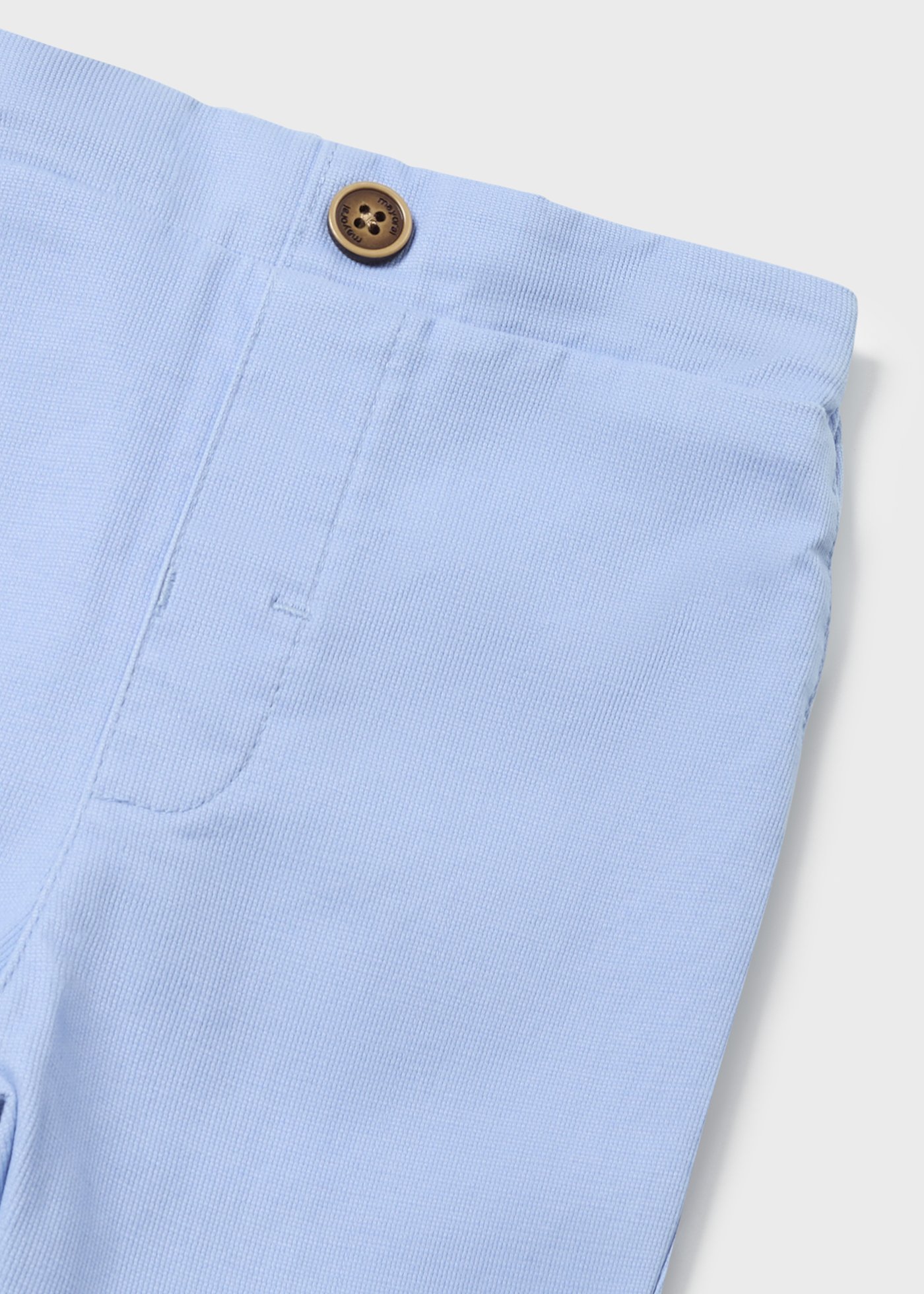 Calça chino de algodão piqué para bebês da Better Cotton