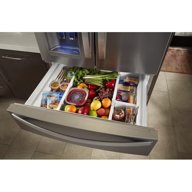 Refrigerador Whirlpool de 24,5 pés cúbicos com 4 portas e sistema French Door, com máquina de gelo (aço inoxidável resistente a impressões digitais) e certificação ENERGY STAR.