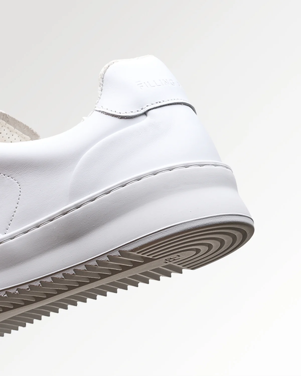 Mondo Seamless White