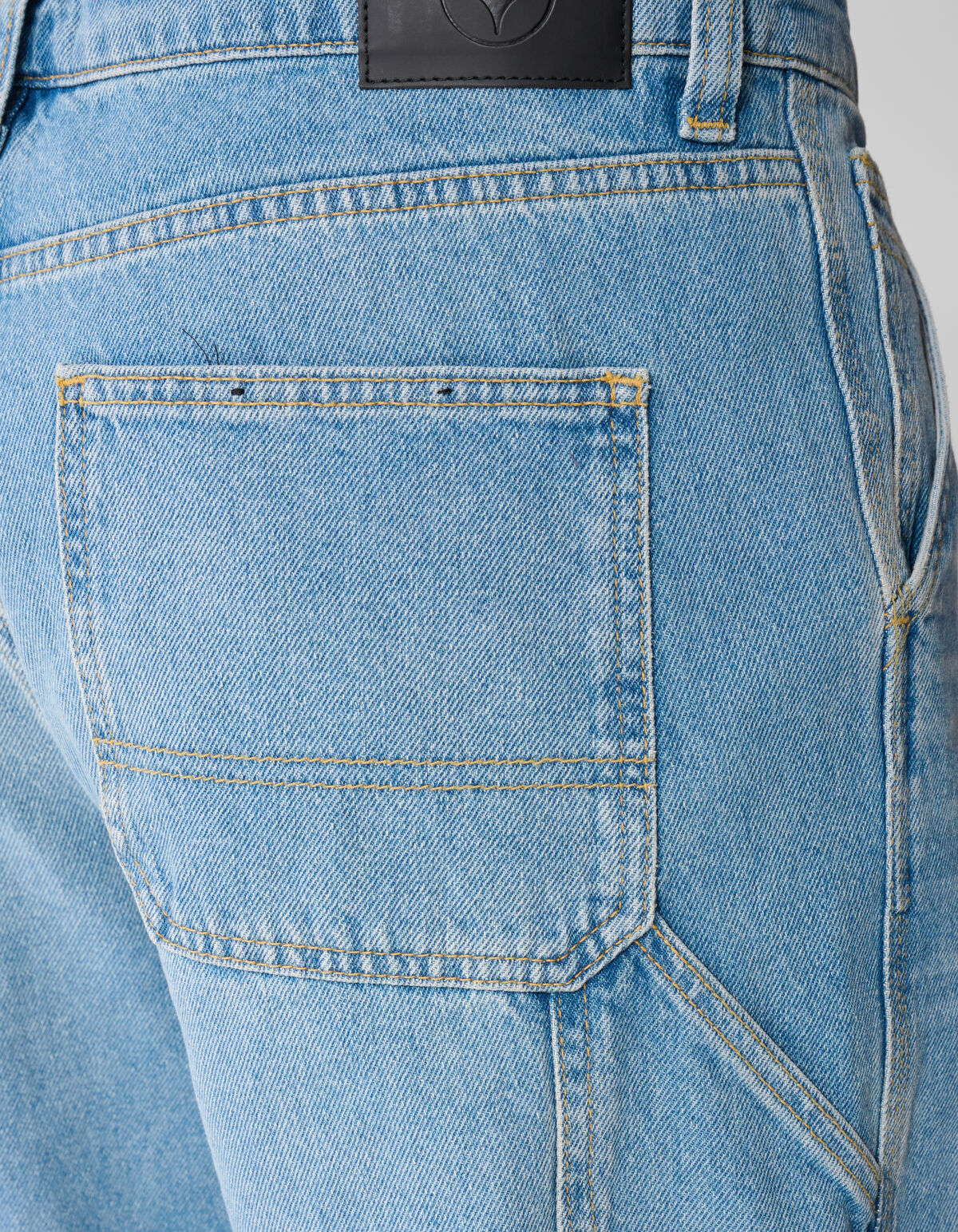 Carpenter Relaxed Fit Jeans Bleached L32
