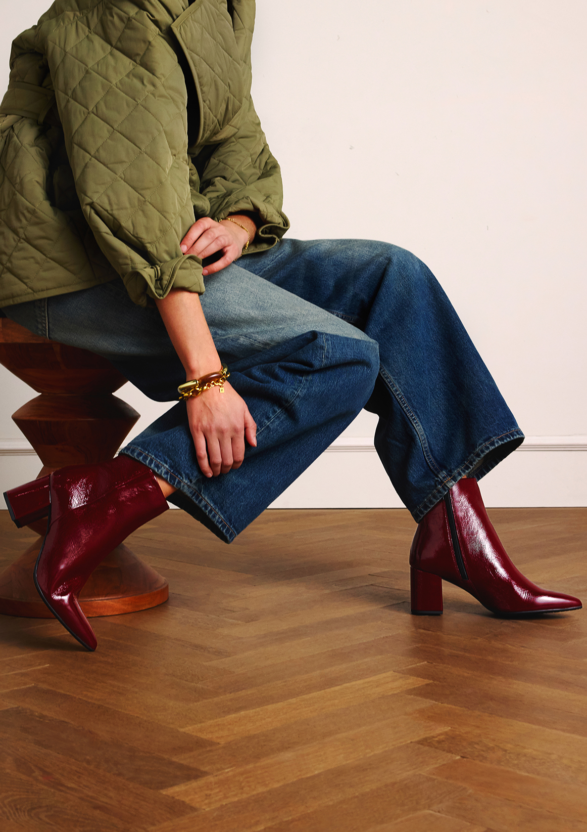 Burgundy lakleren enkellaarsjes met hak