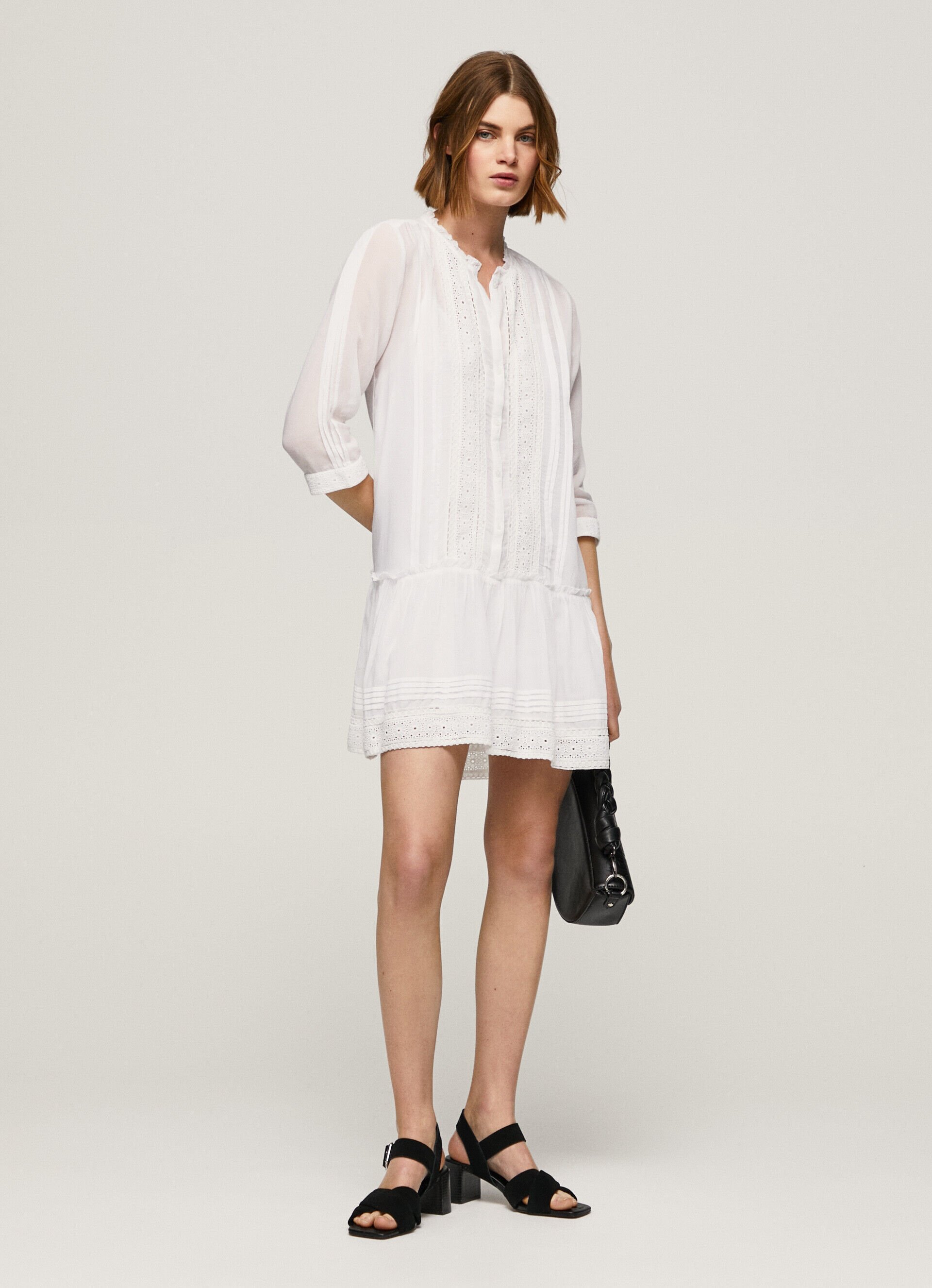 VESTIDO PATRIS COM DETALHES VAZADOS - branco