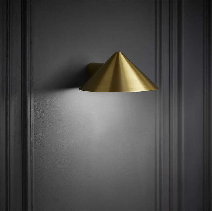 Frandsen Grasp Wall Solid brass
