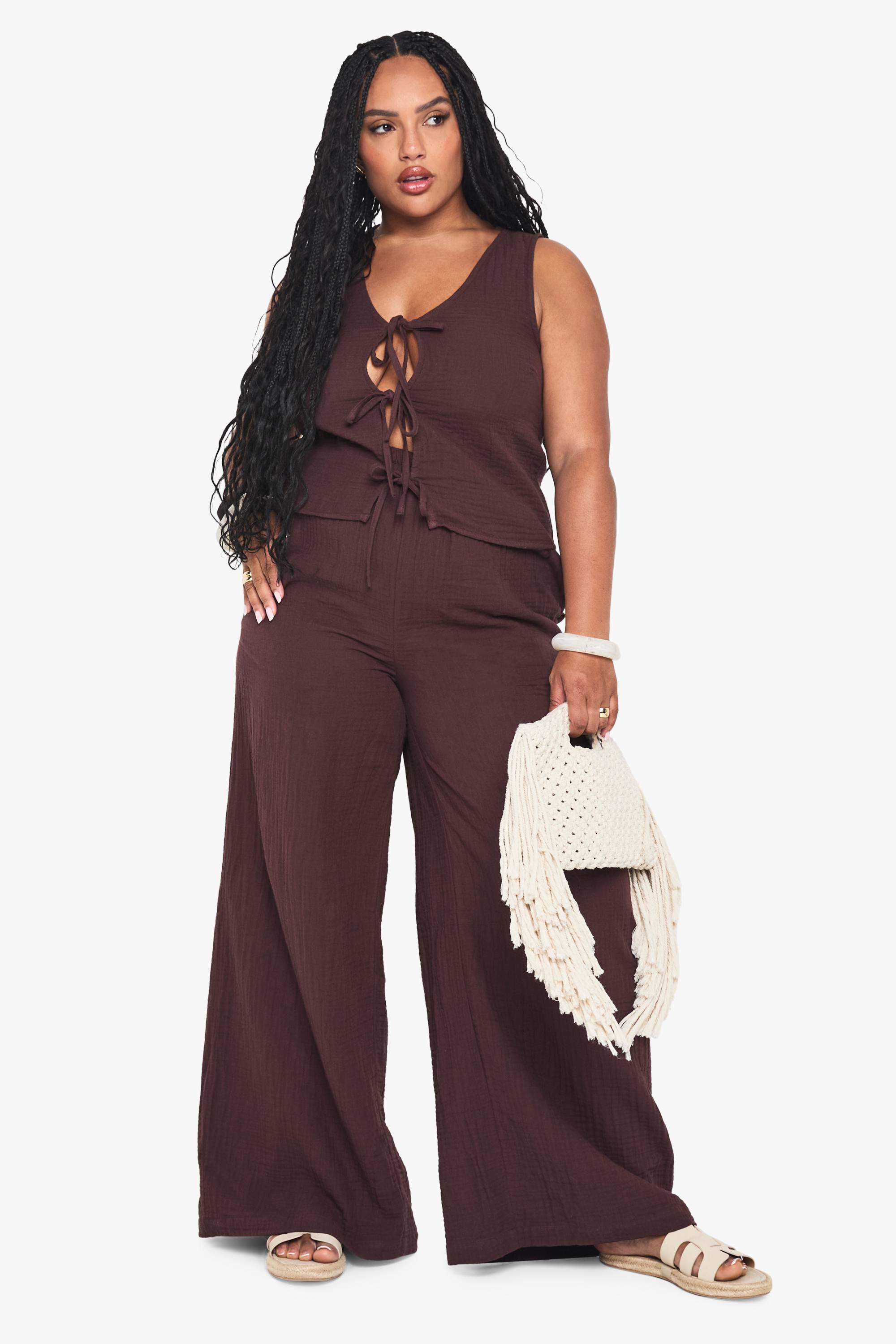 boohoo Haut Grande Taille Sans Manches En Gaze De Coton Avec Liens À Nouer Devant