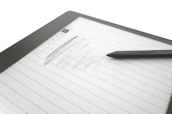 Amazon Kindle Scribe - eBook læser - 10.2