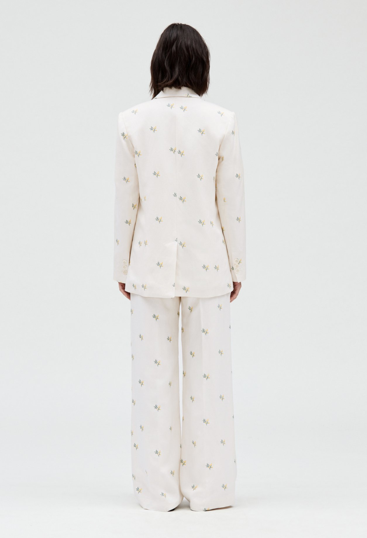 Veste tailleur broderie mimosa