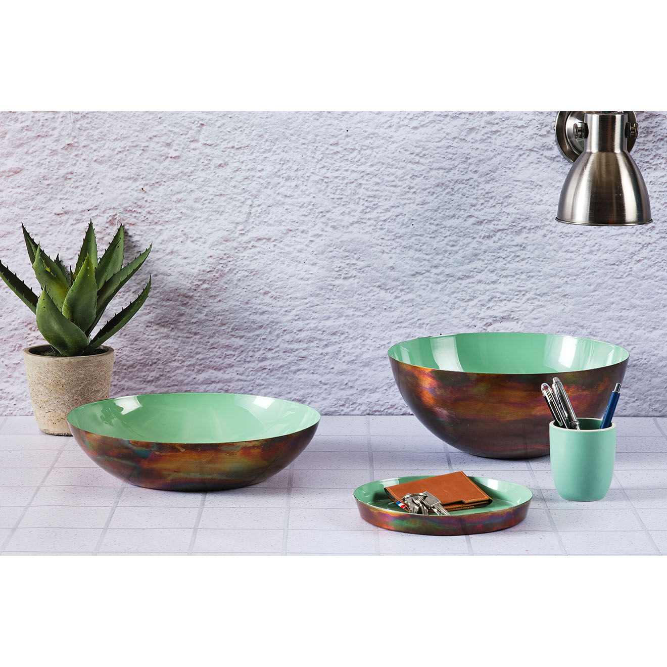 Bjorn Plateau de service en métal Jade - D.20 cm