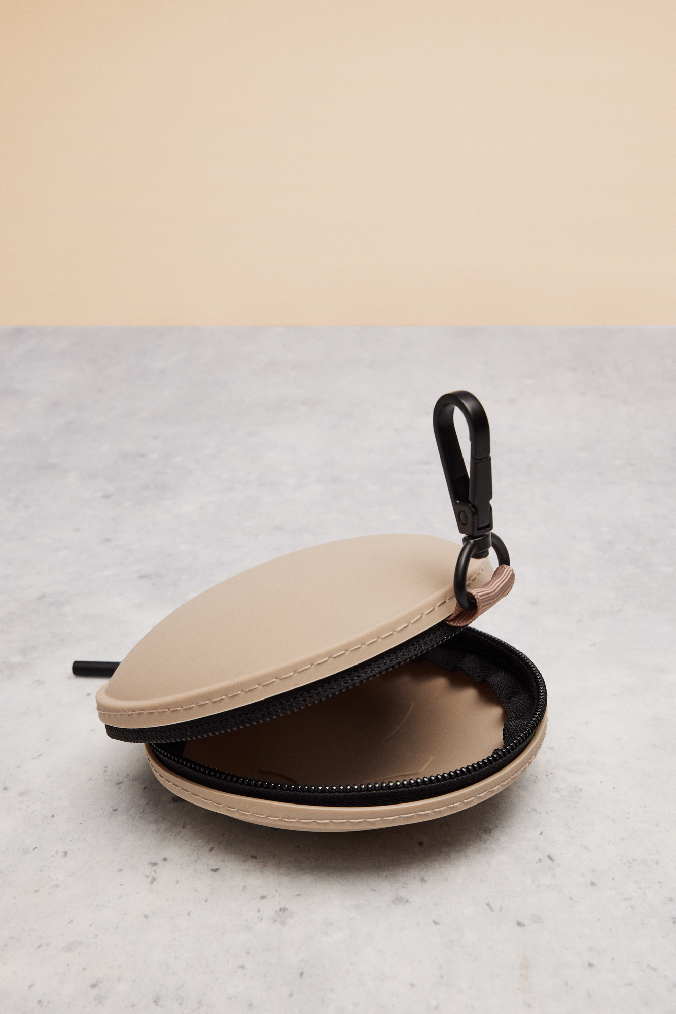 Porta-moedas de silicone bege