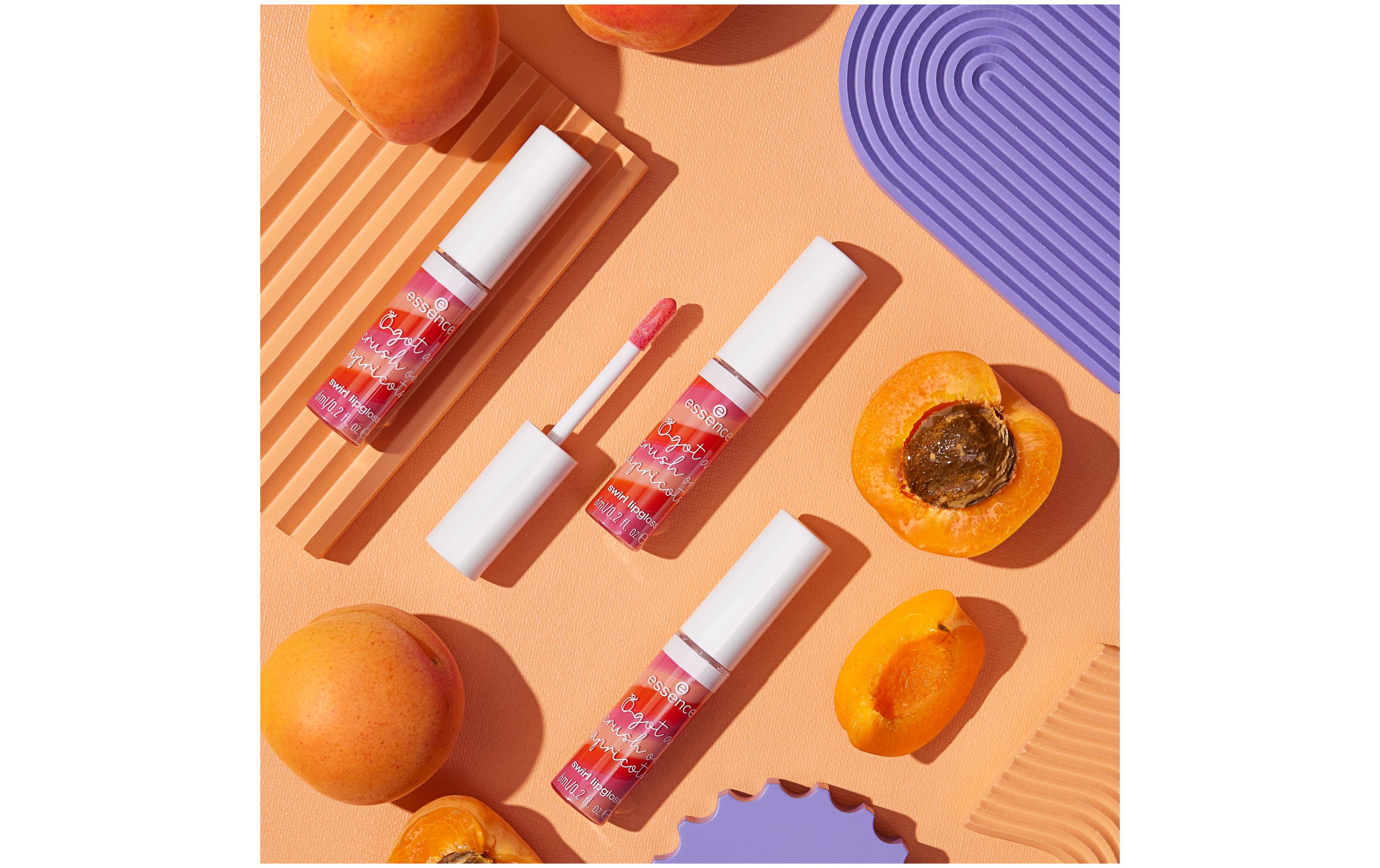 Lip Gloss Swirl Lipgloss 01 Apricotely In Love3-in-1-Lipgloss mit einzigartigen Texturen im Swirl-Design