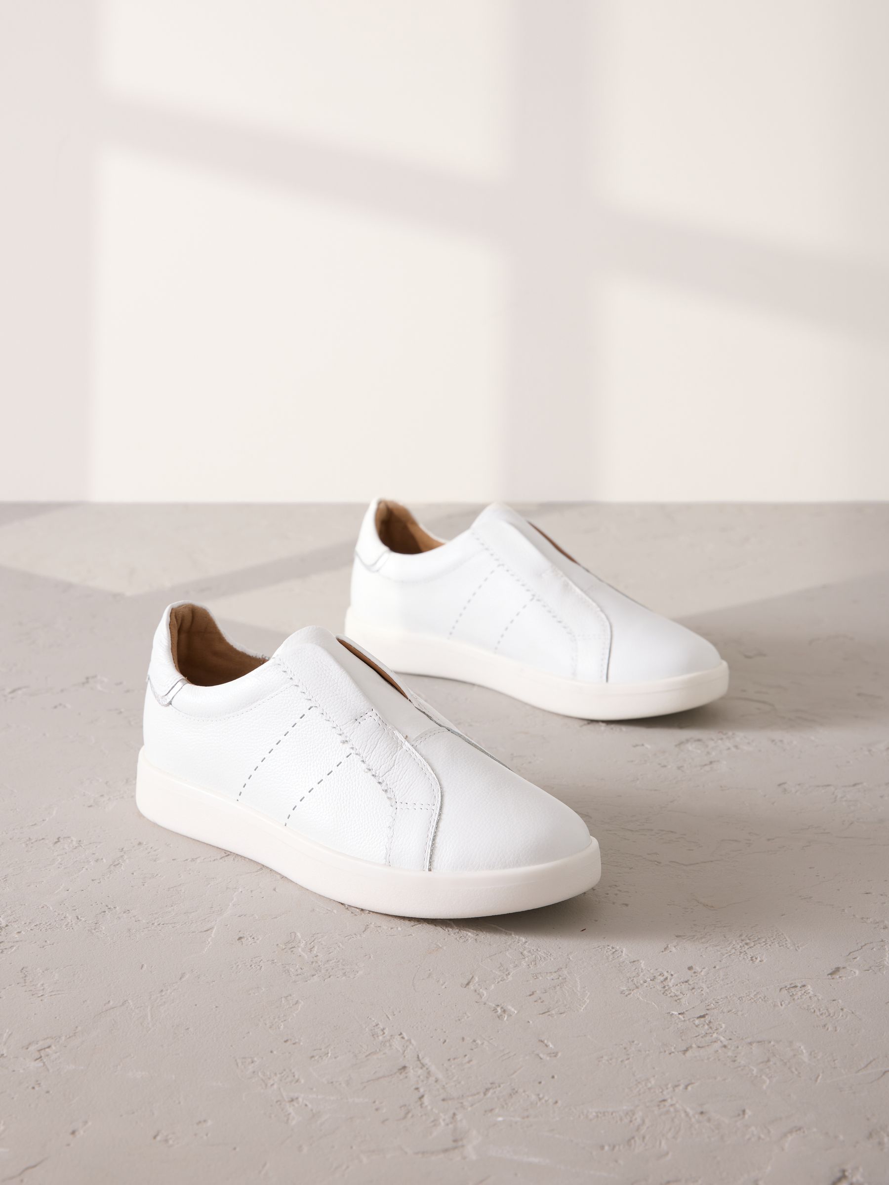 Wit - Signature Premium Leather Laceless Slip-On Trainers