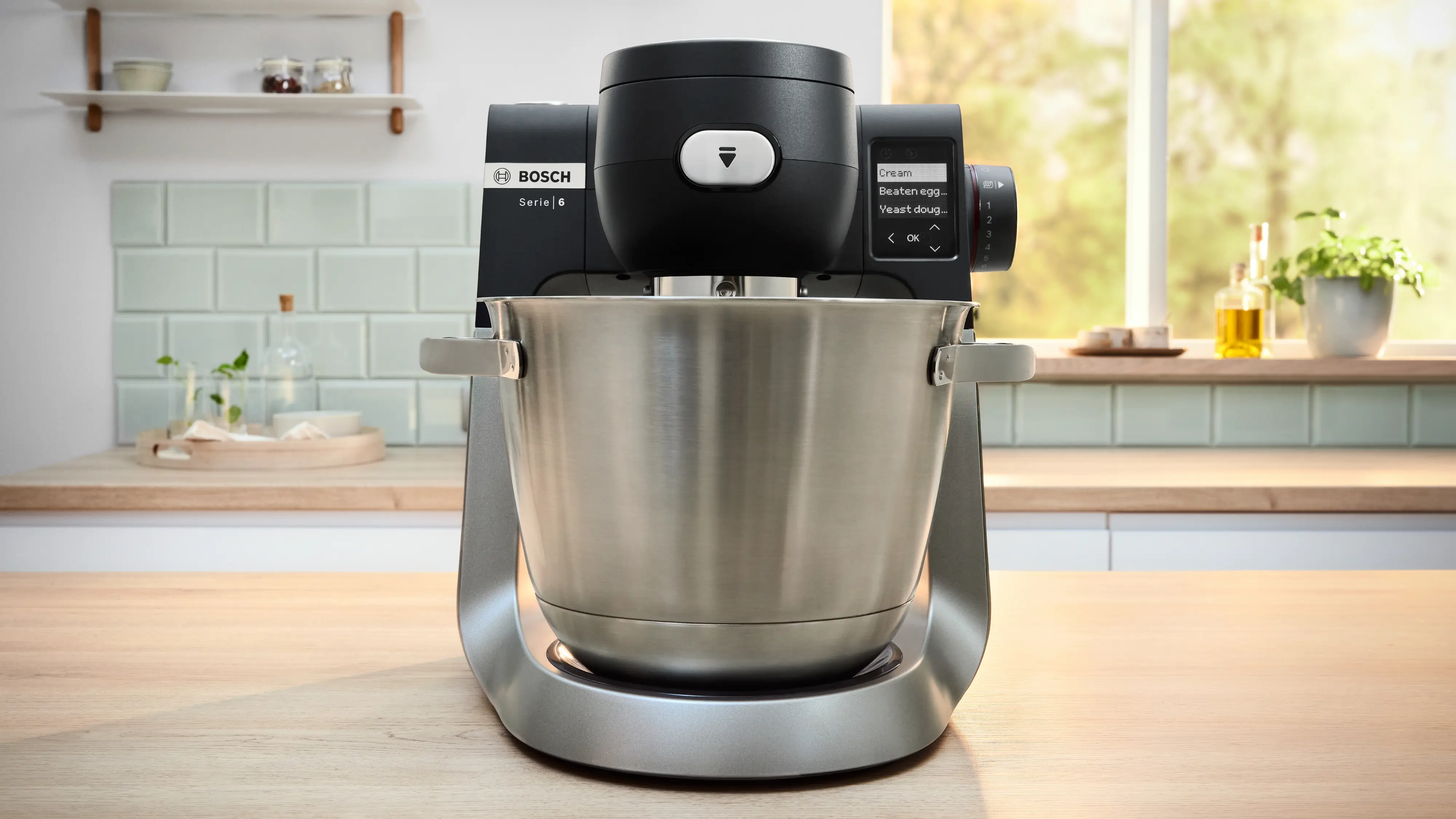 Serie 6 Keukenmachine met weegschaal en timer 1600 W Zwart, RVS