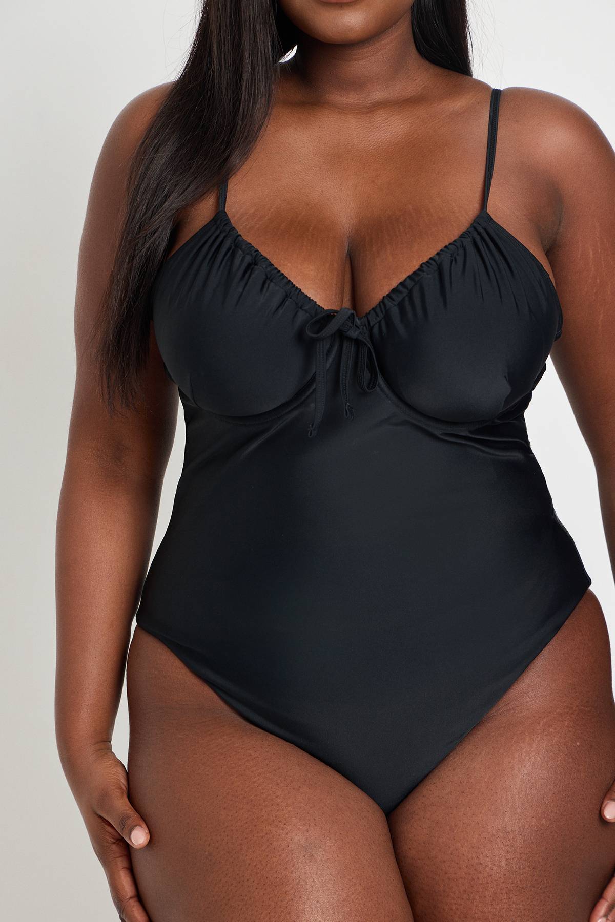 boohoo Maillot De Bain Grande Taille Essentiel À Armatures