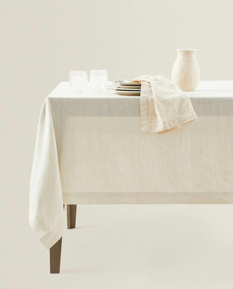 TOALHA DE MESA BÁSICA DE LINHO