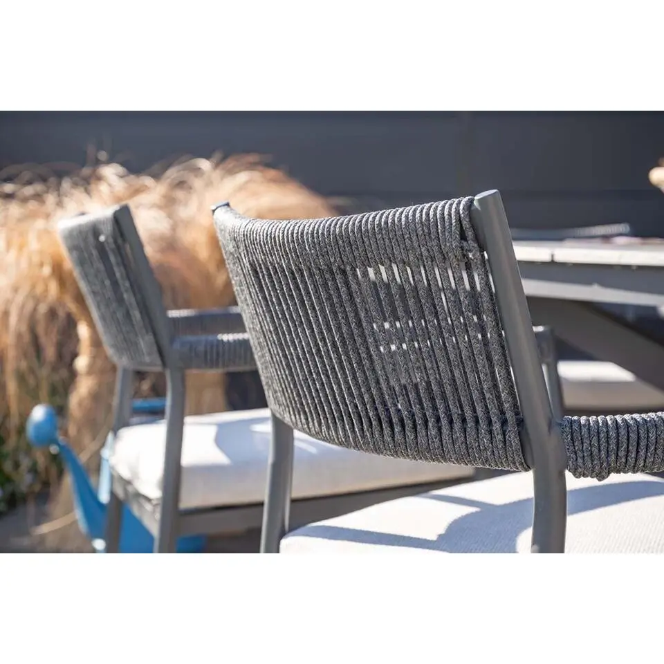 Barcelona dining fauteuil - c. black - dark grey - valley sand
