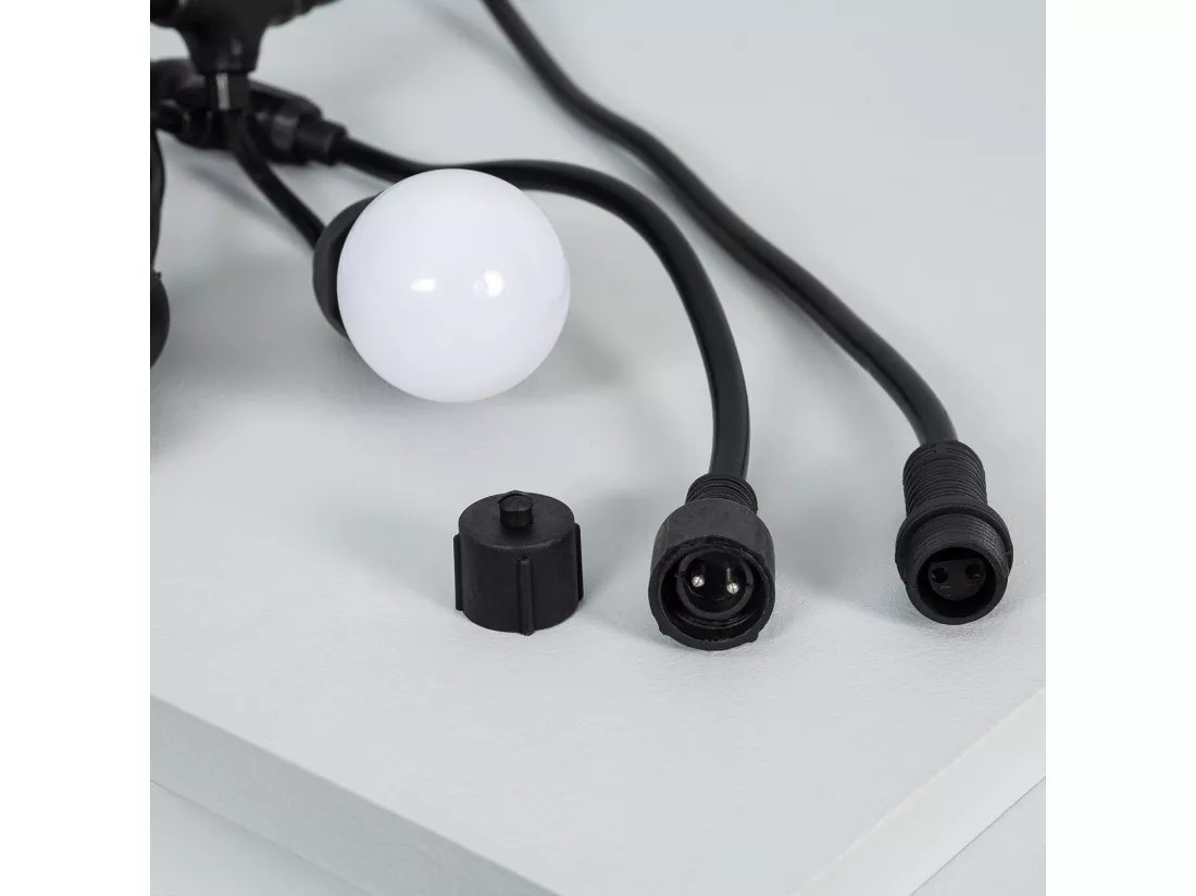 Kit Guirlande Waterproof 5.5m Noire + 8 Ampoules LED E27 G45 3W de Couleurs Blanc