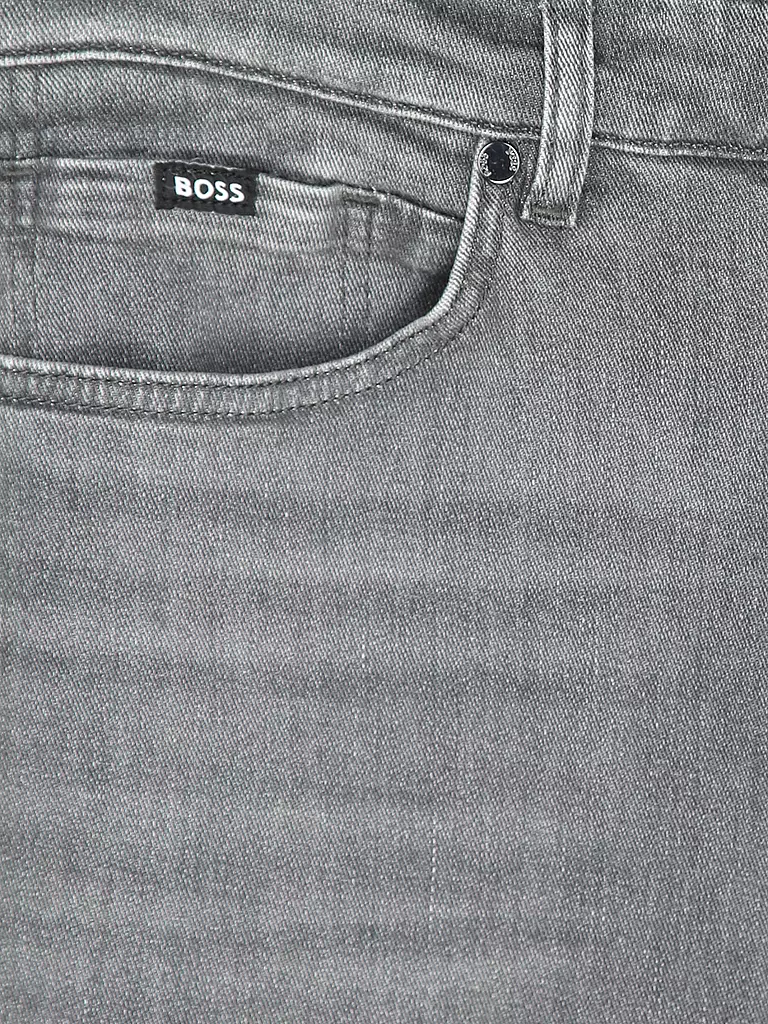 BOSS Jeans Regular Fit grau