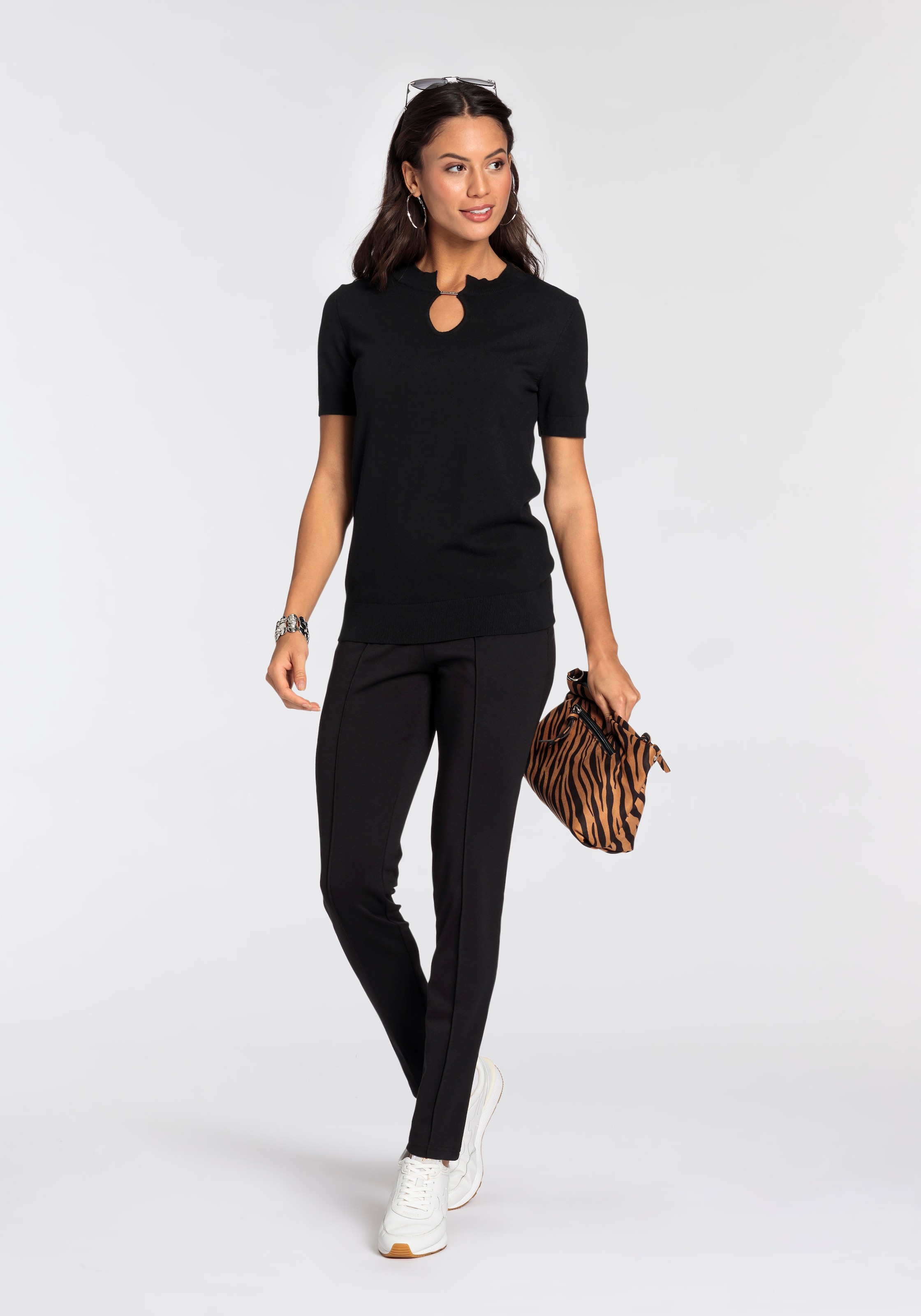 Bruno Banani Kurzarmpullover , Cut-Out