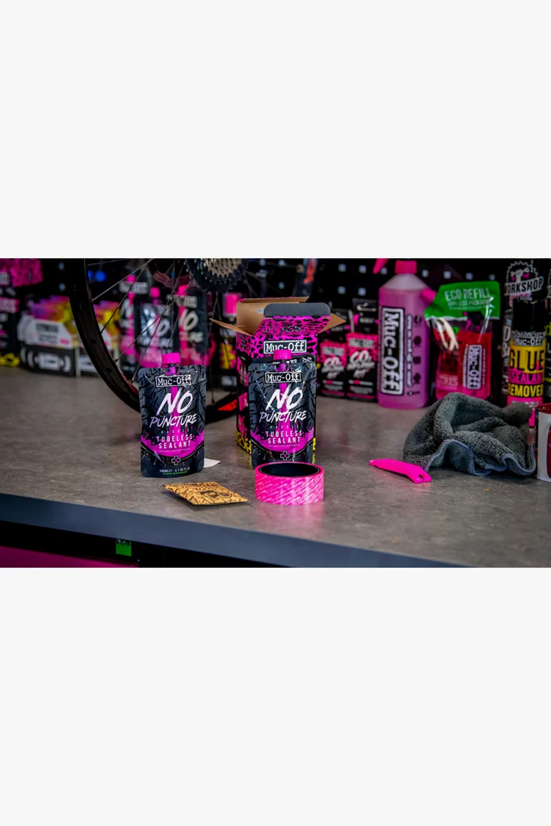 Muc-Off Ultimate Tubeless DHTrailEnduro 44 mm Setup Kit