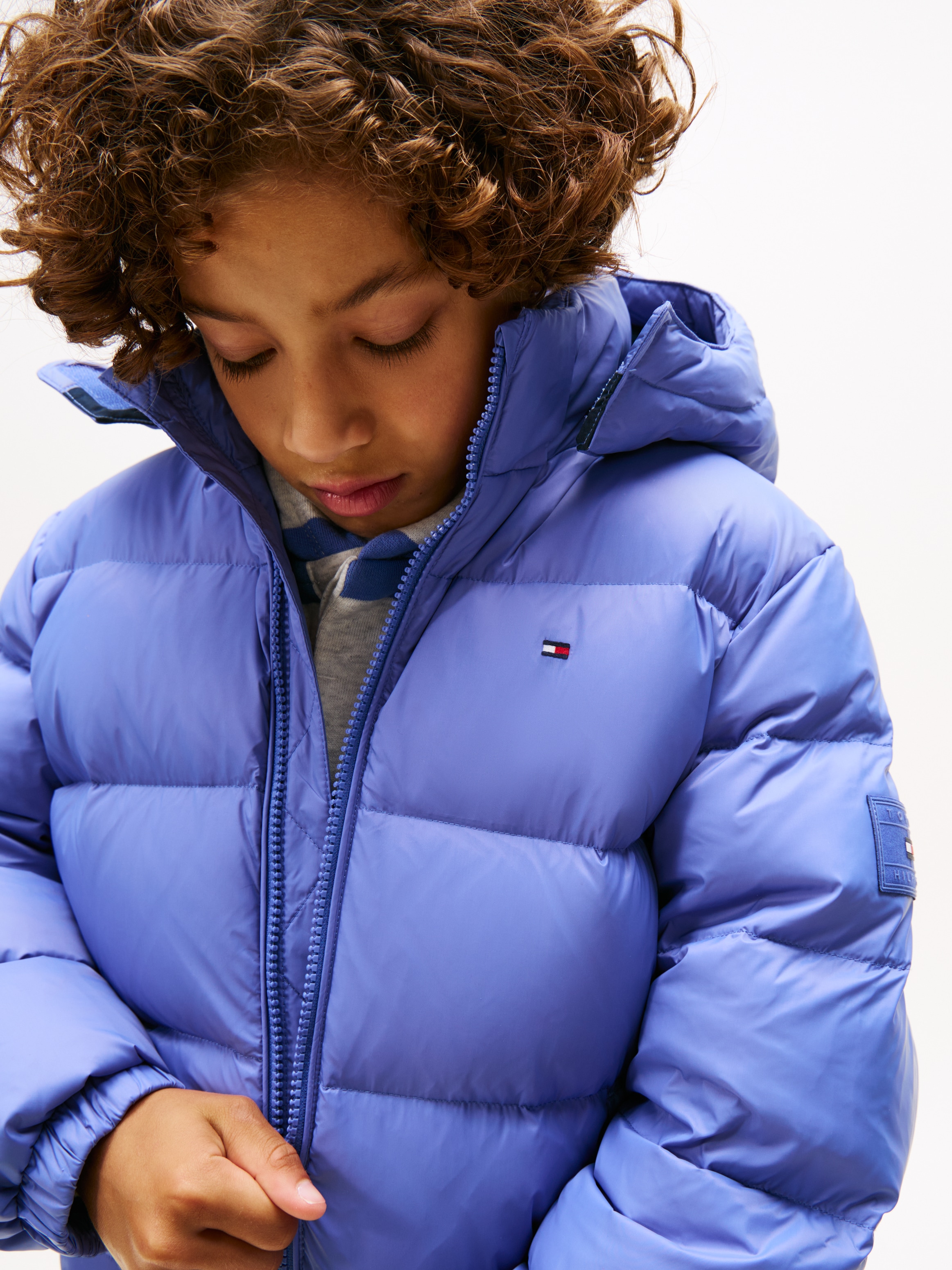 Tommy Hilfiger Steppjacke »ESSENTIAL DOWN JACKET« mitKapuze Kinder bis 16 Jahre
