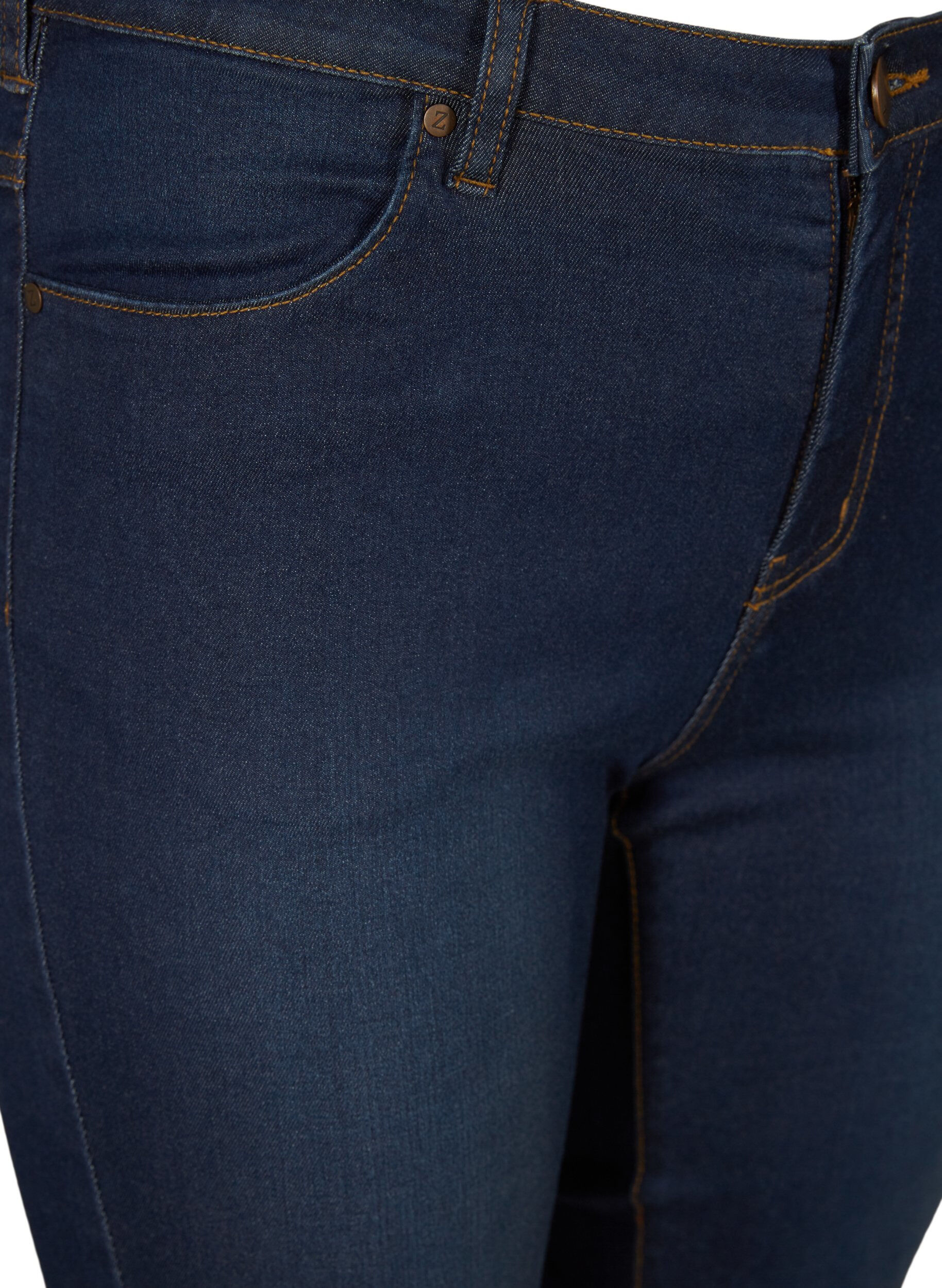Slim fit Emily capri jeans