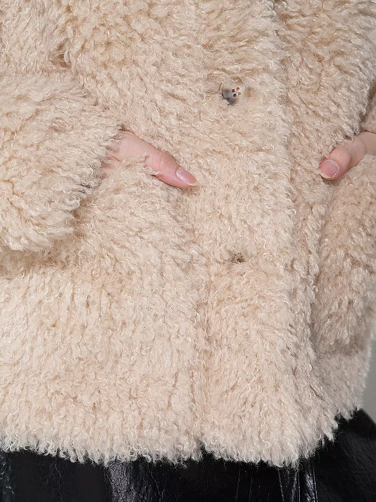 PRIDE TO BE Jacke in Felloptik DENNY beige