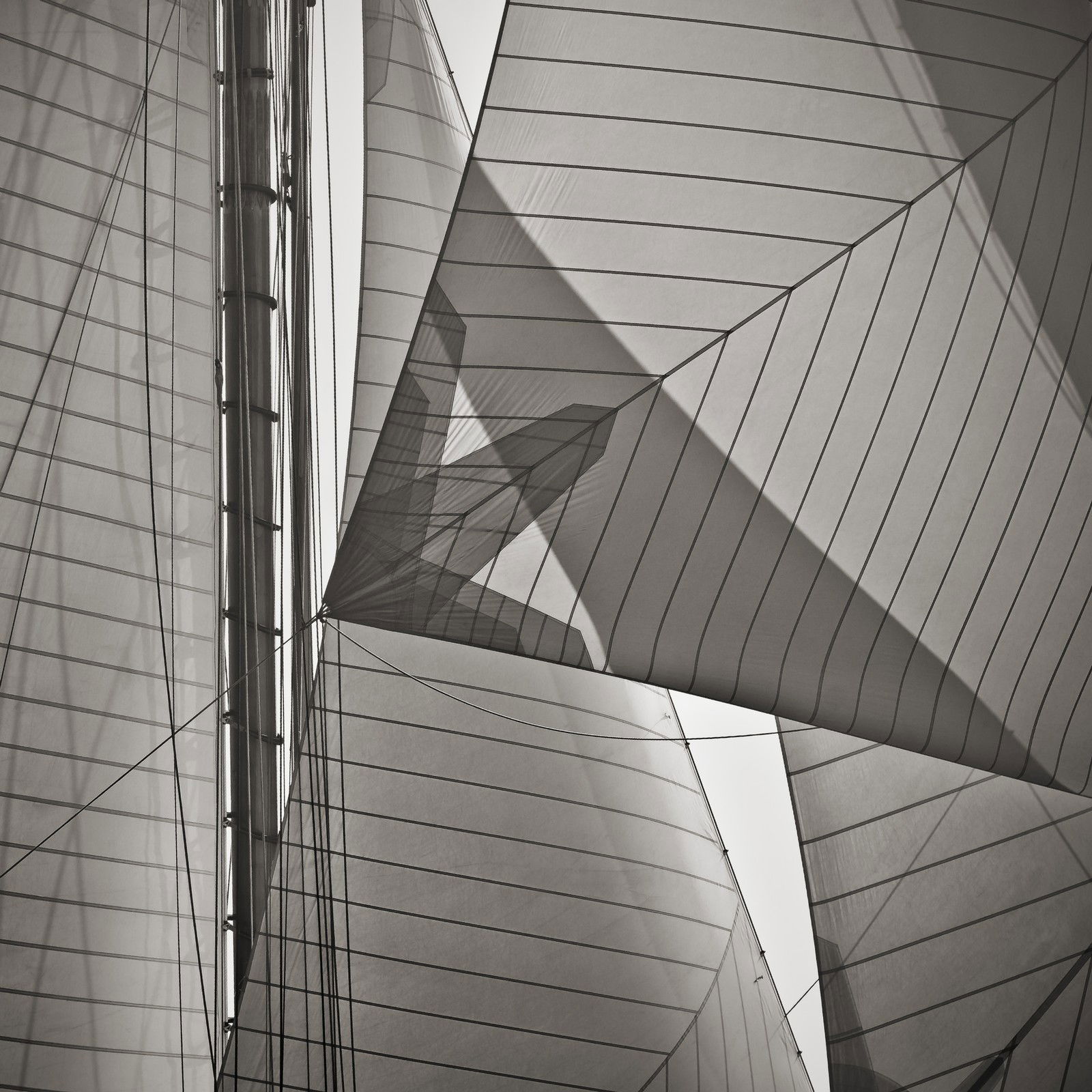 Sails & Main of the Mariette by Jonathan Chritchley - Limited Edition. Edition of: 100. Signed.