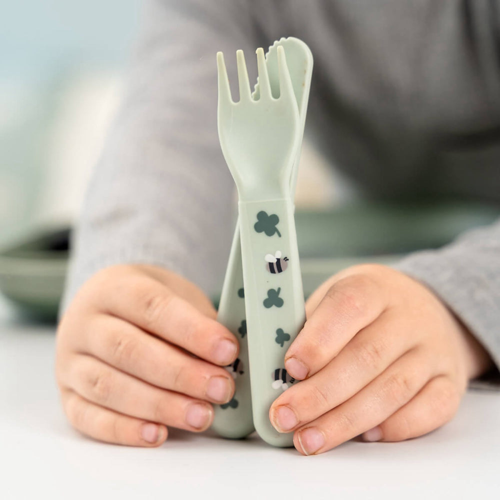 Køb DonebyDeer Green Foodie Spisesæt Med Sugekop Tiny Farm