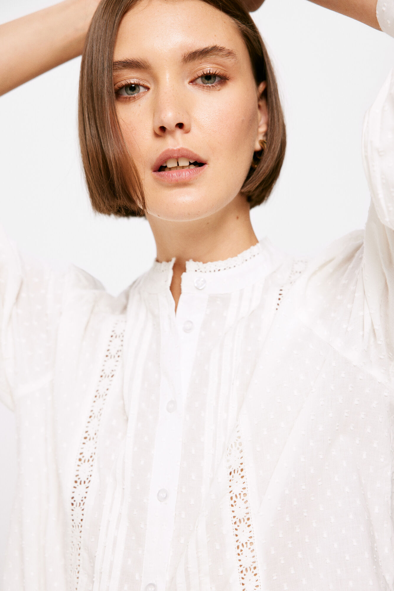 Blusa plissada romântica