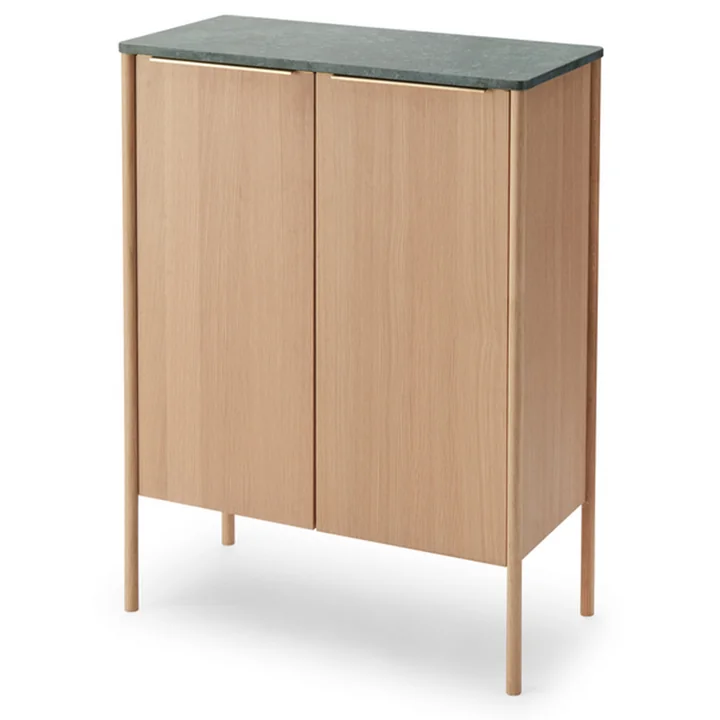 Fritz Hansen - Skagerak Jut High Cabinet, Eiche geölt / Marmor grün / Messing