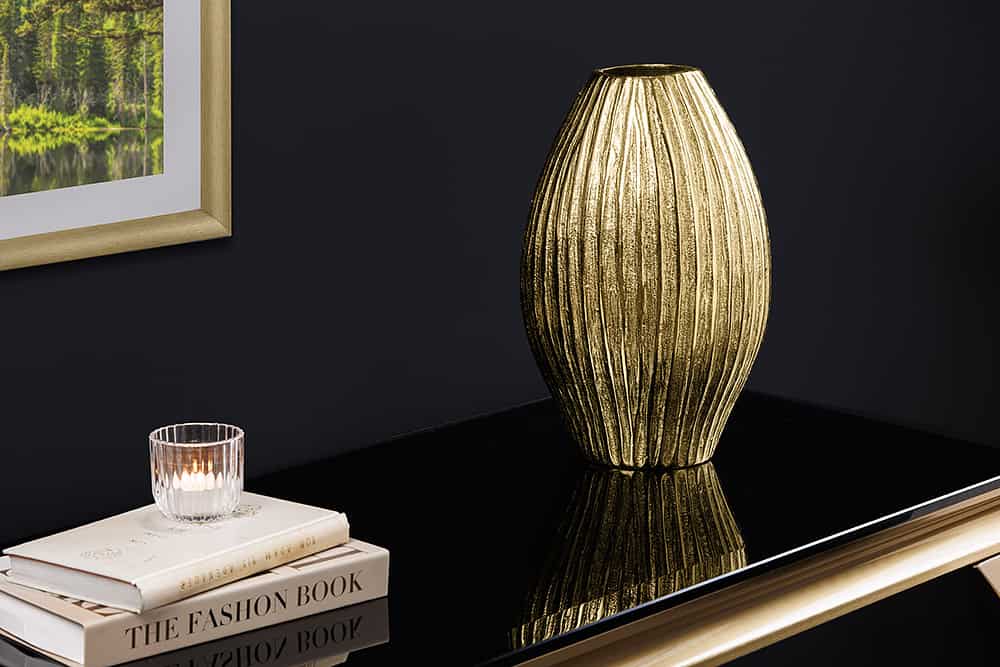 Moderne Vase ELEGANCE 35cm gold antik Metall Hammerschlag Design