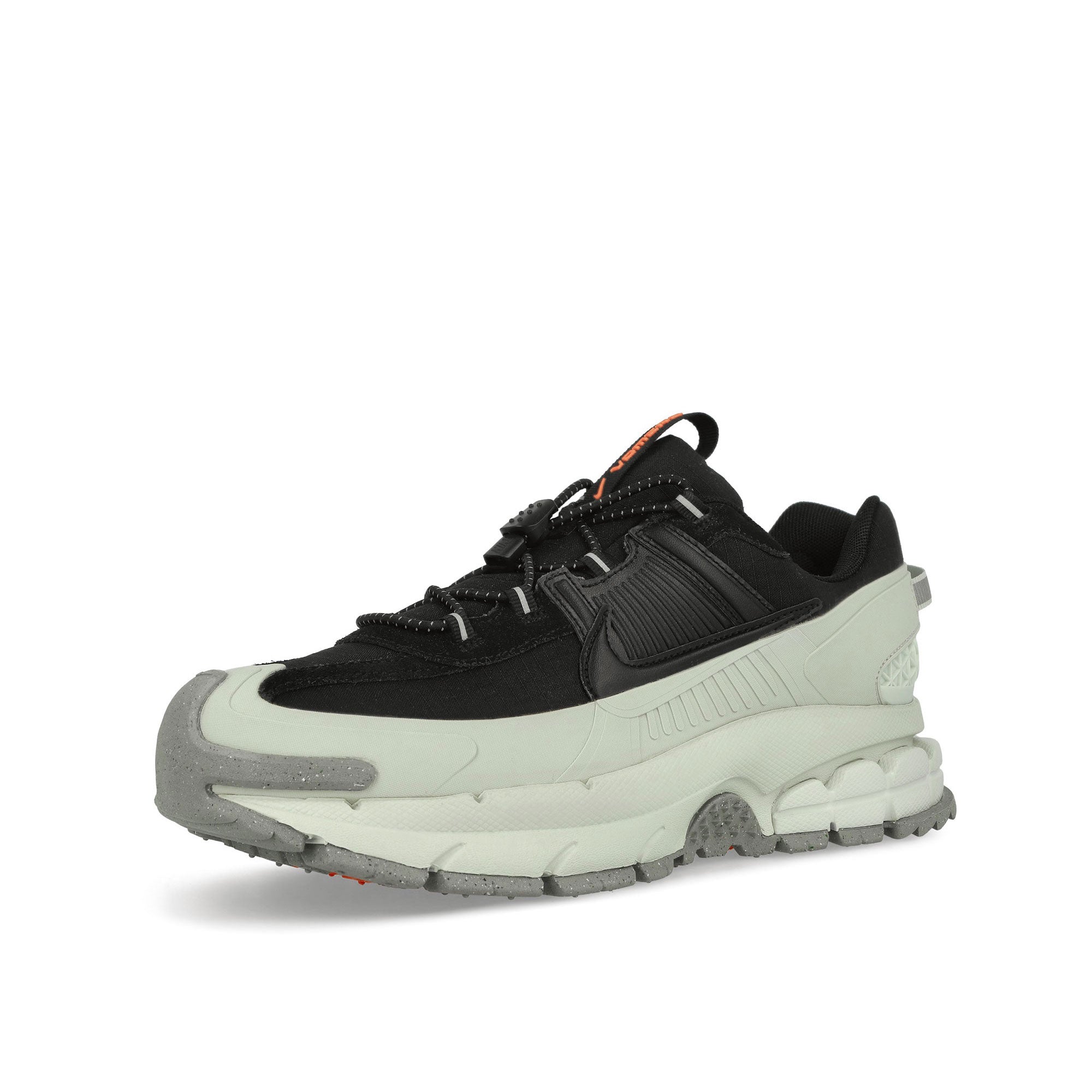 Nike<br>Zoom Vomero Roam