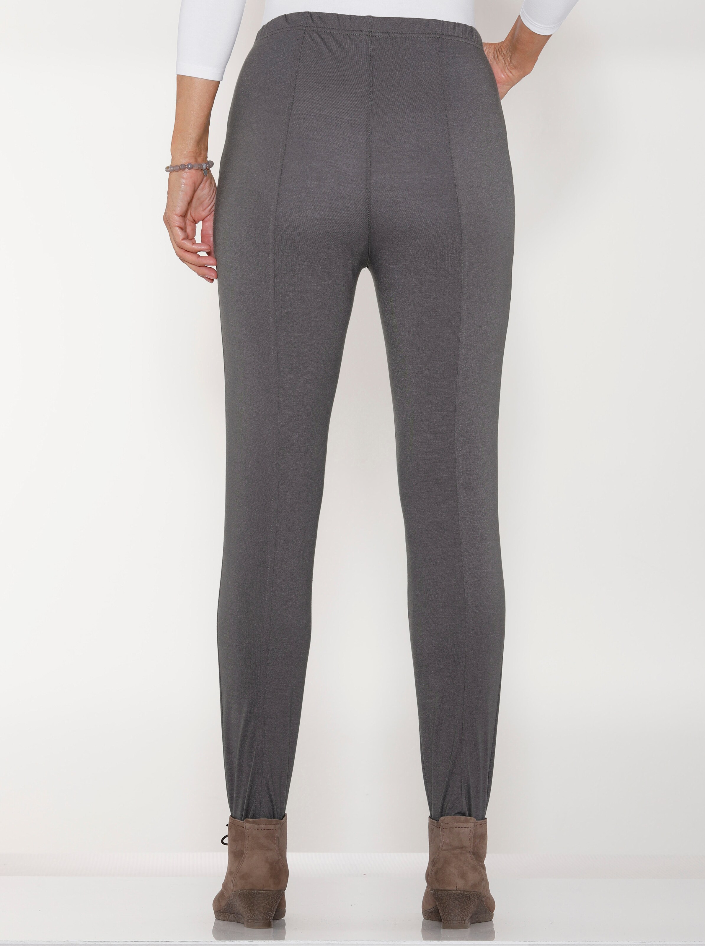 Bügelfaltenhose mit Steg
