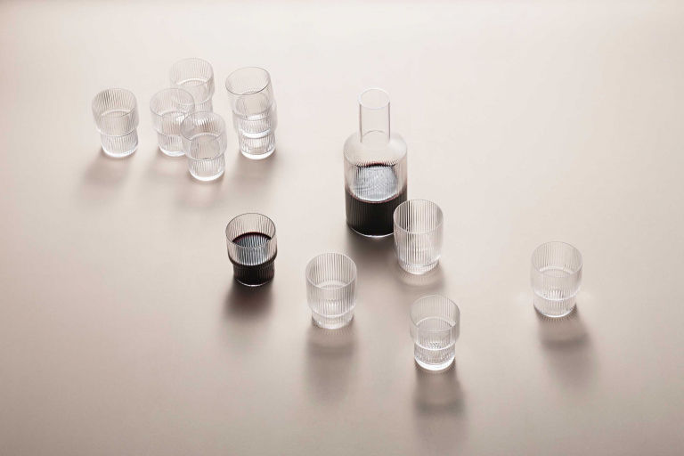 Ferm Living Ripple glazen set van 4 Smoked Glass