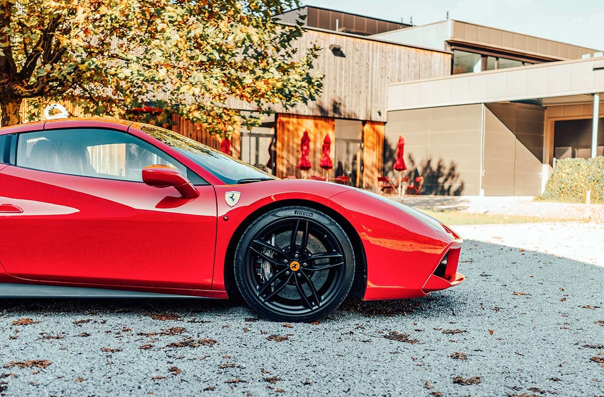 Ferrari fahren (12 Std.)