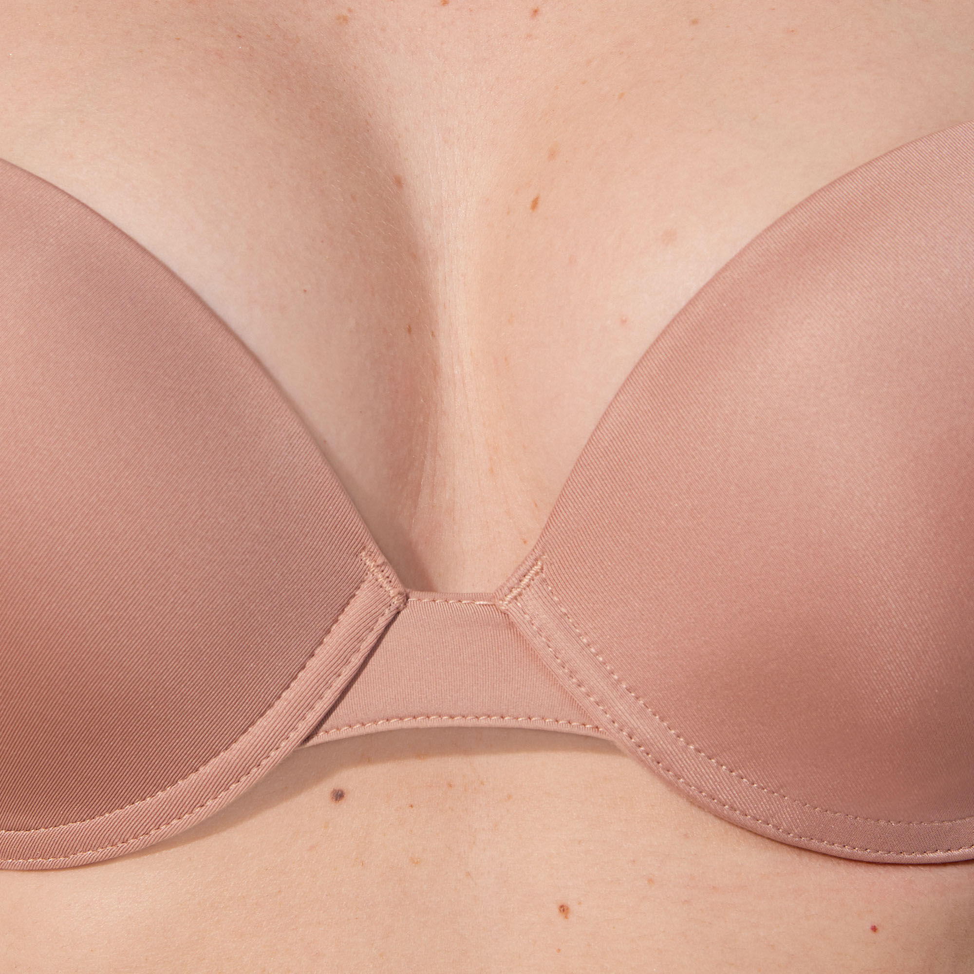 Soutien-gorge push-up en microfibre