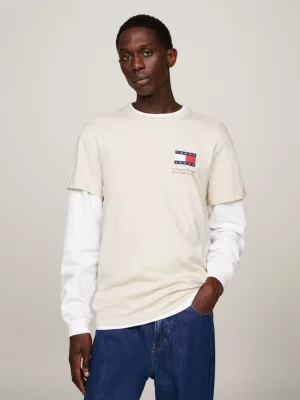 Camiseta Slim Fit com Logo Essencial