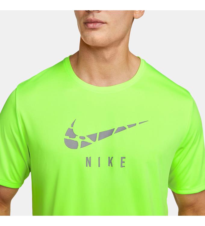 Nike Men Dri-FIT Run Division Hardloopshirt