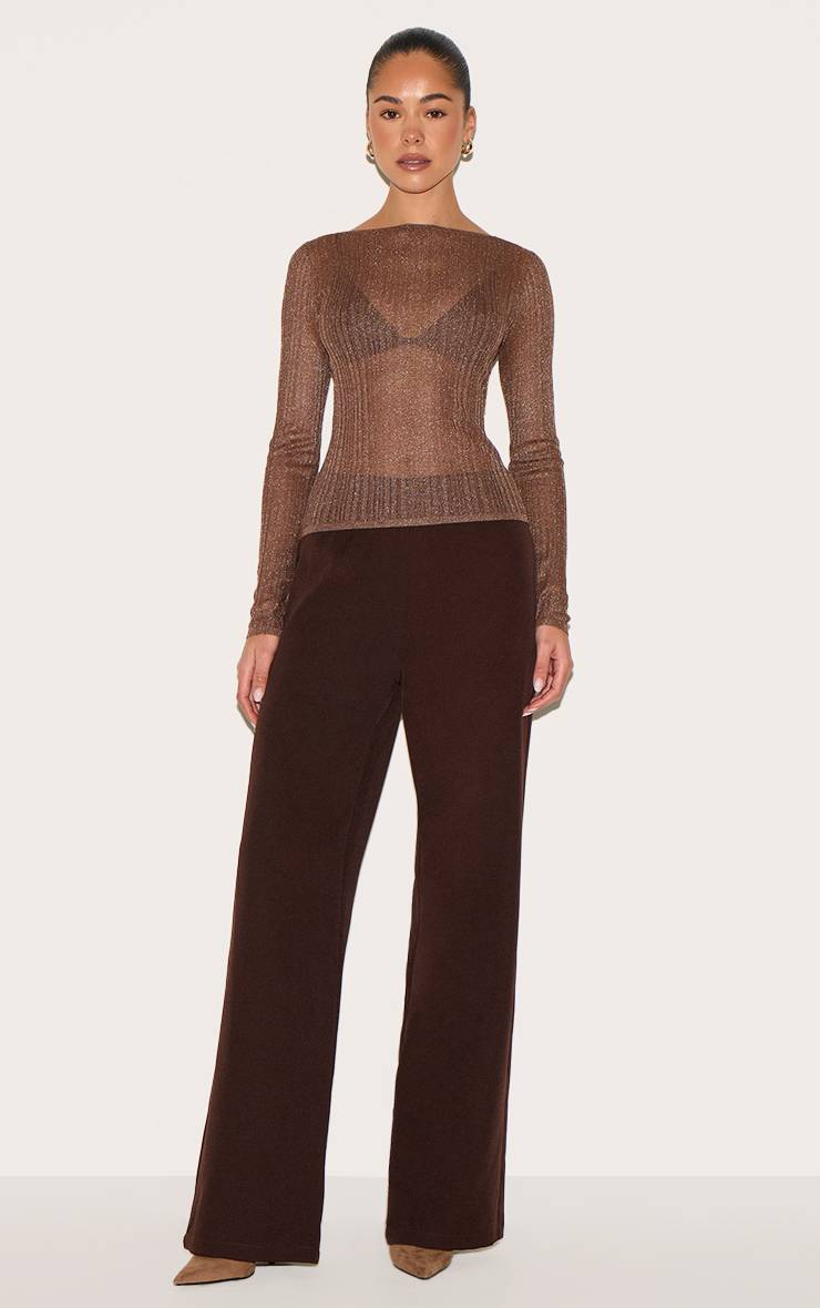 Chocolat Top En Maille Transparente À Manches Longues Et Col Bateau