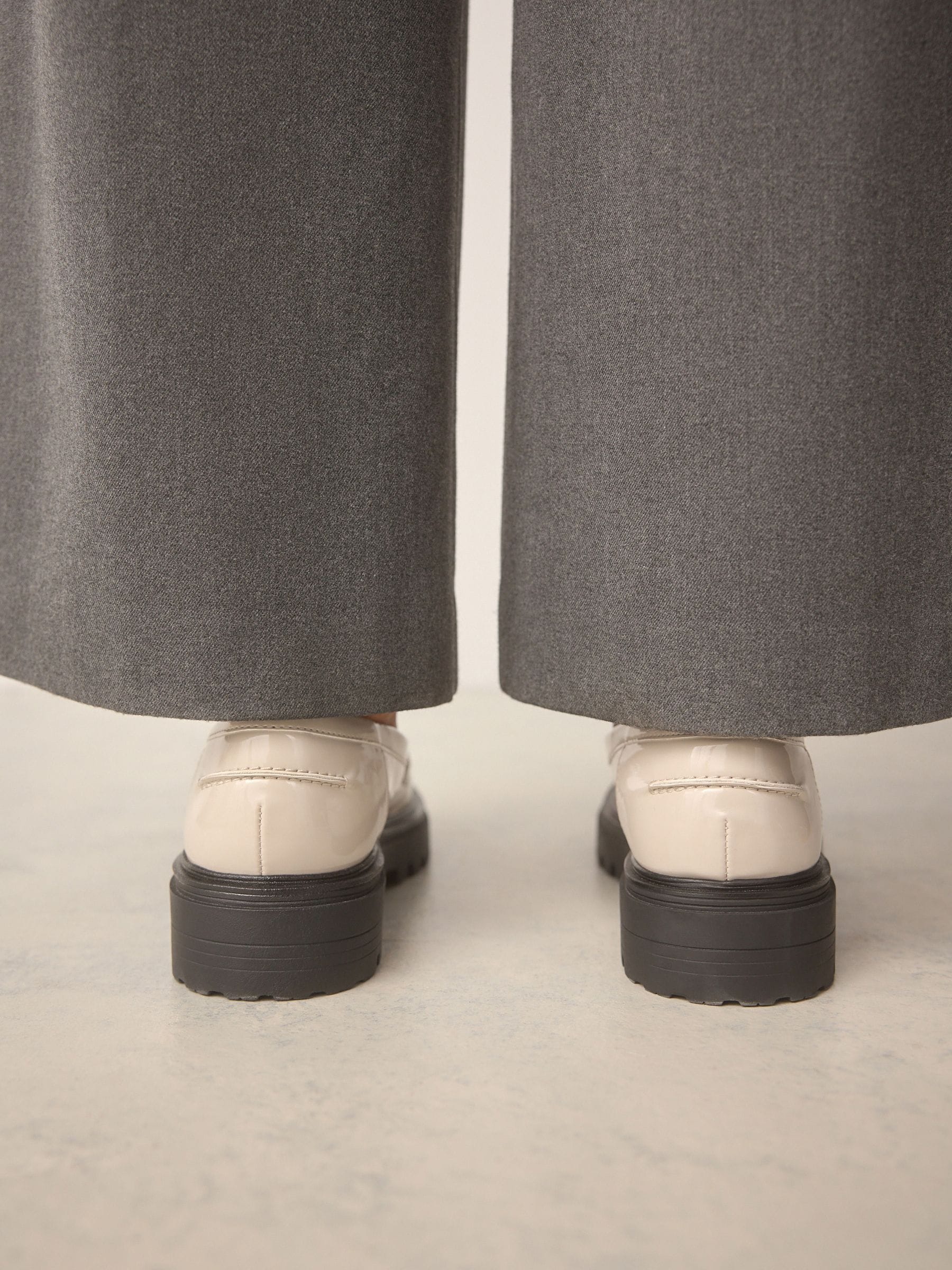 Gebroken wit - Loafers met dikke zool