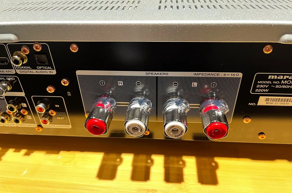 Marantz Model 40n Silver Amplis hi-fi stéréo
