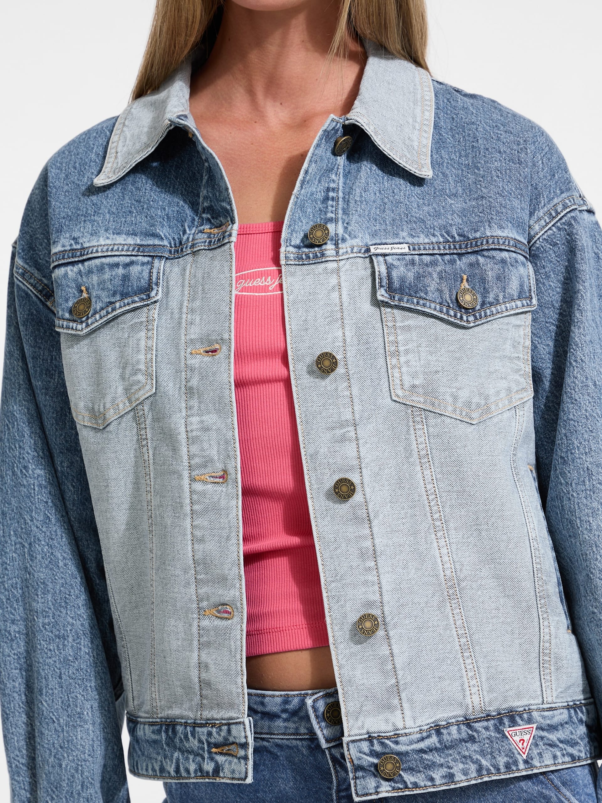 Jaqueta jeans oversized estilo caminhoneiro