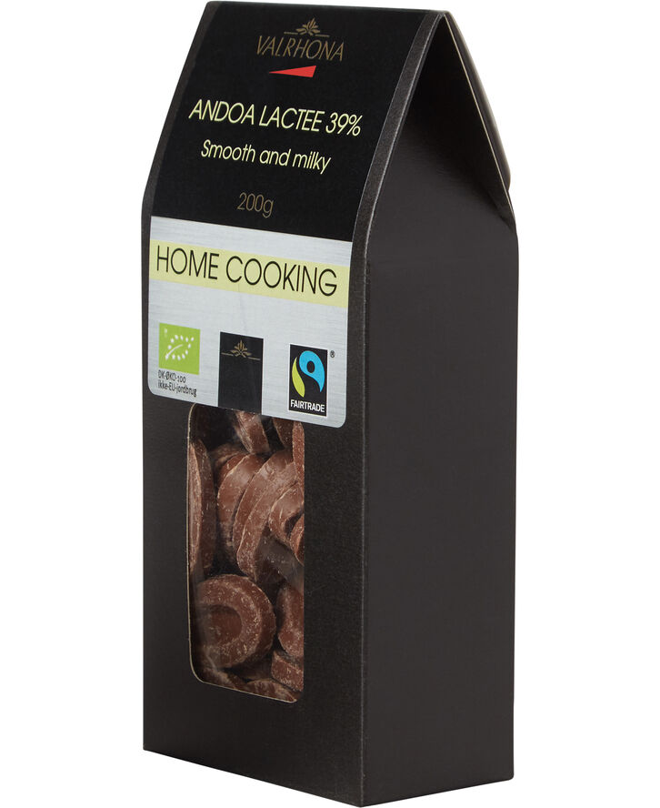 Valrhona Feves Andoa Lactée 39% 200g No_color