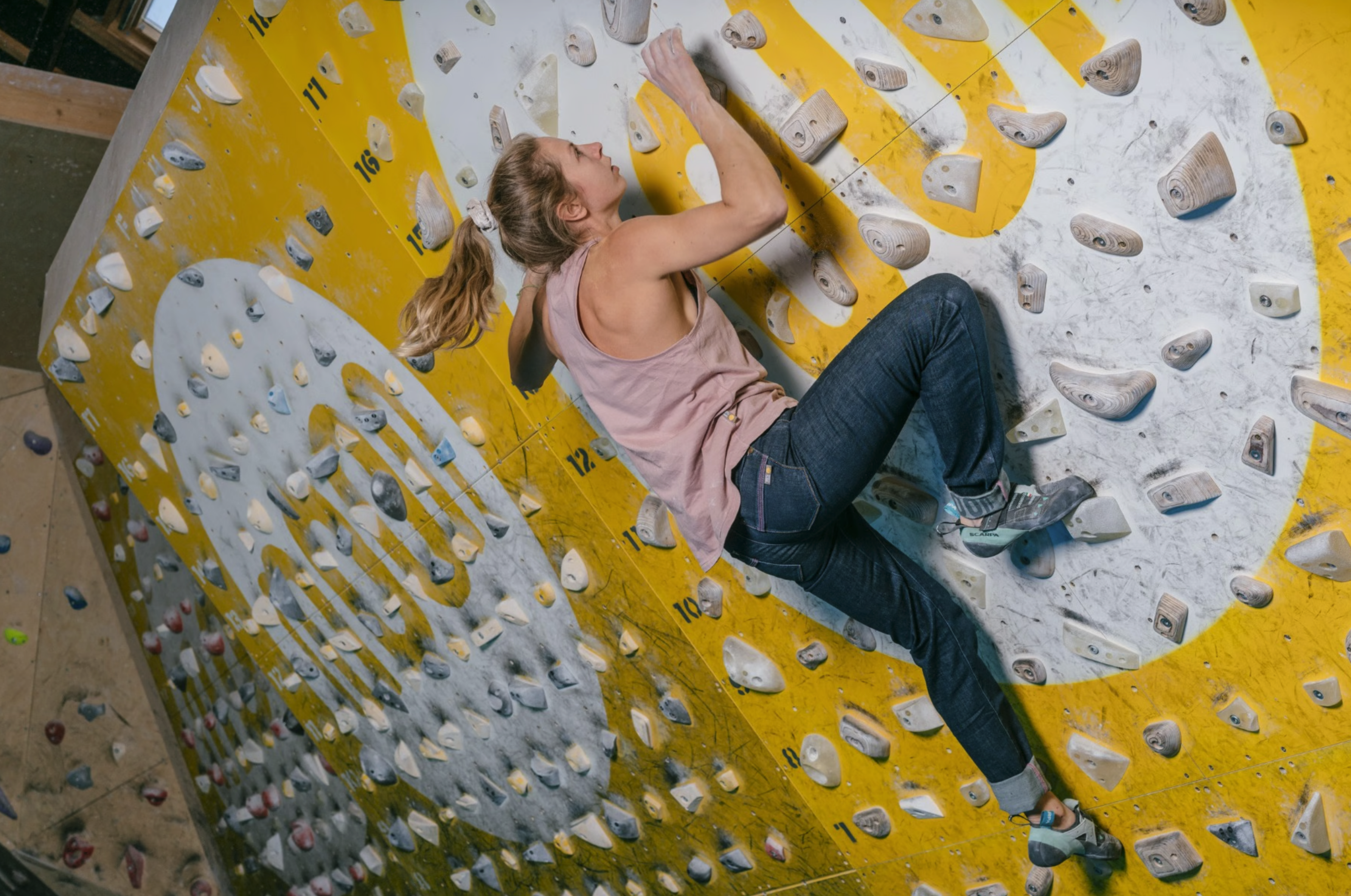 Moon Climbing Moon Lyra Vest