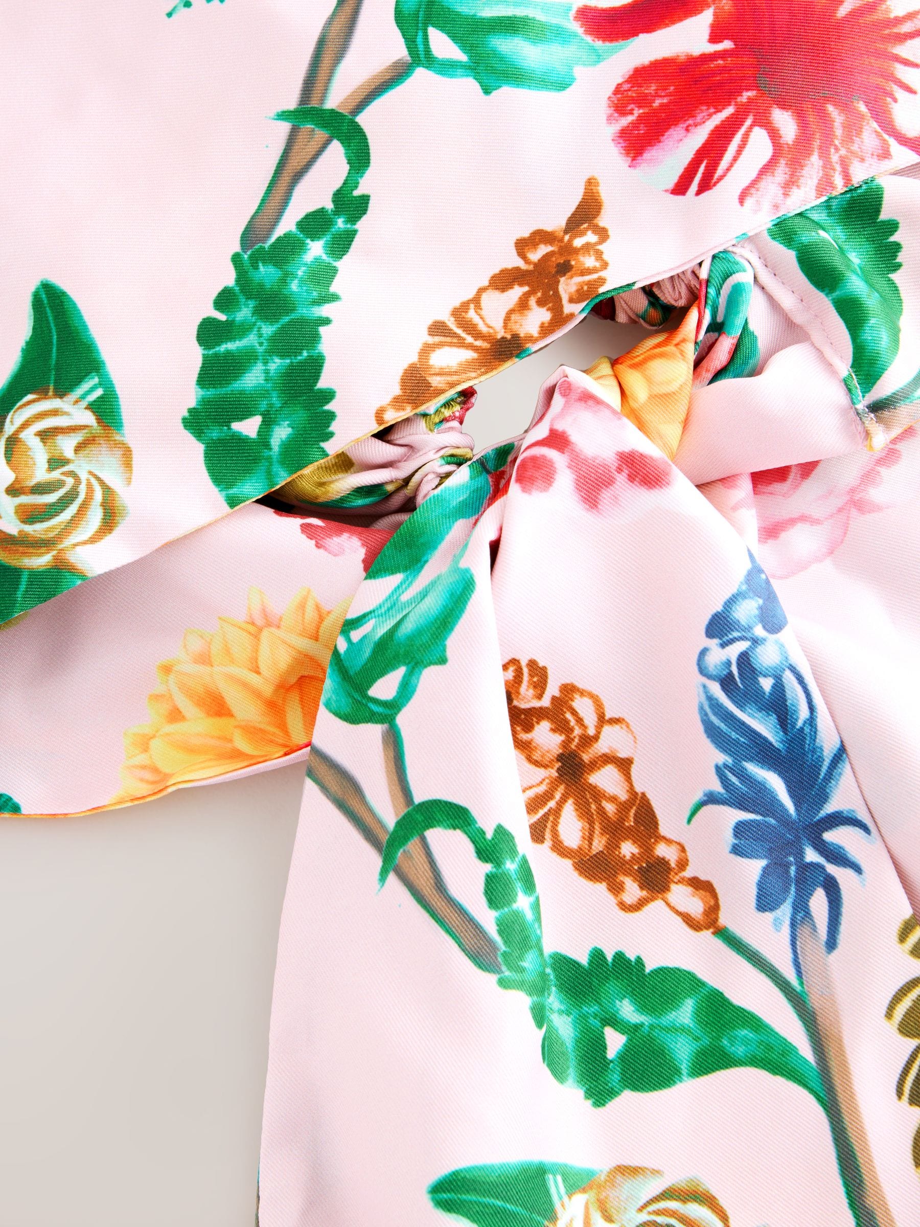 Roze met bloemenprint - Pre Tied Satin Headscarf